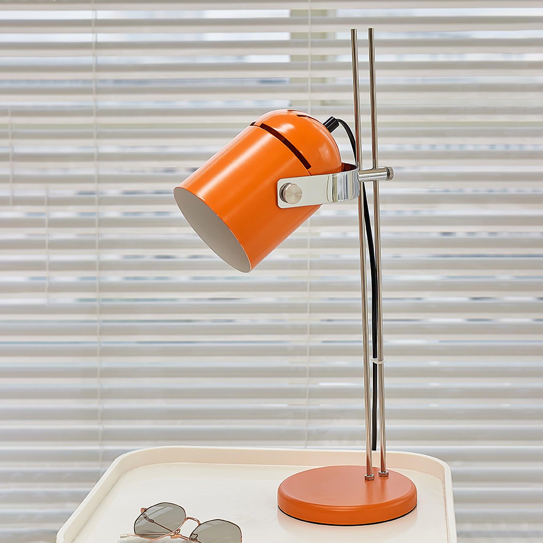 Kerion Industrial Retro Table Lamp-Neutral Decor