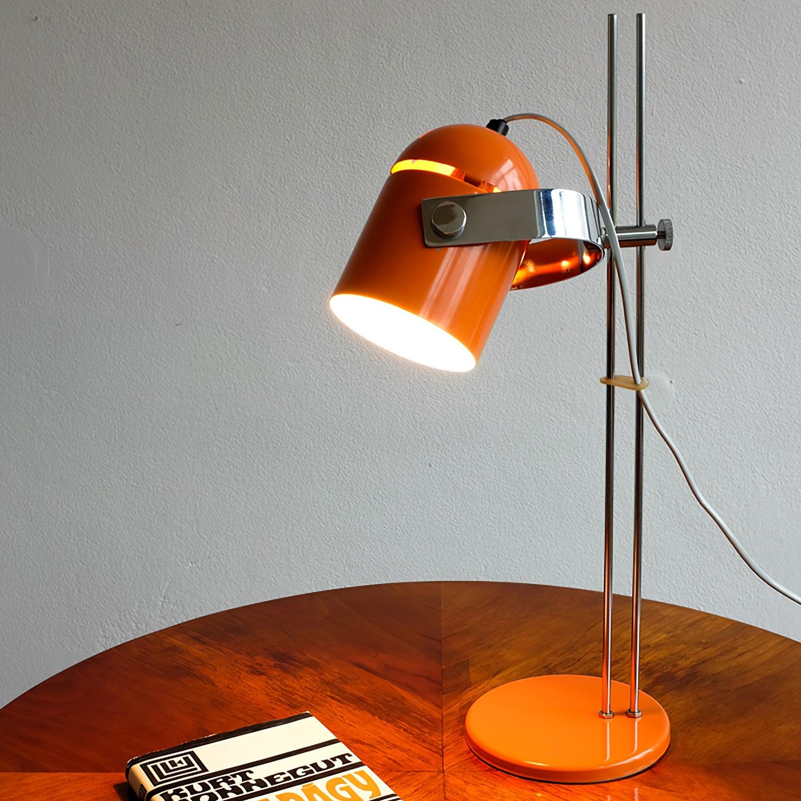 Kerion Industrial Retro Table Lamp-Neutral Decor