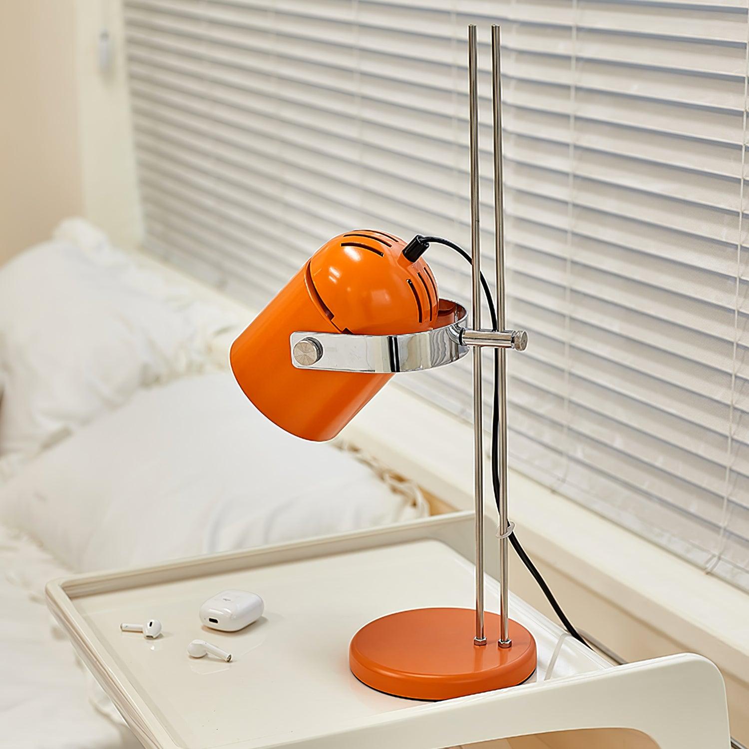 Kerion Industrial Retro Table Lamp-Neutral Decor