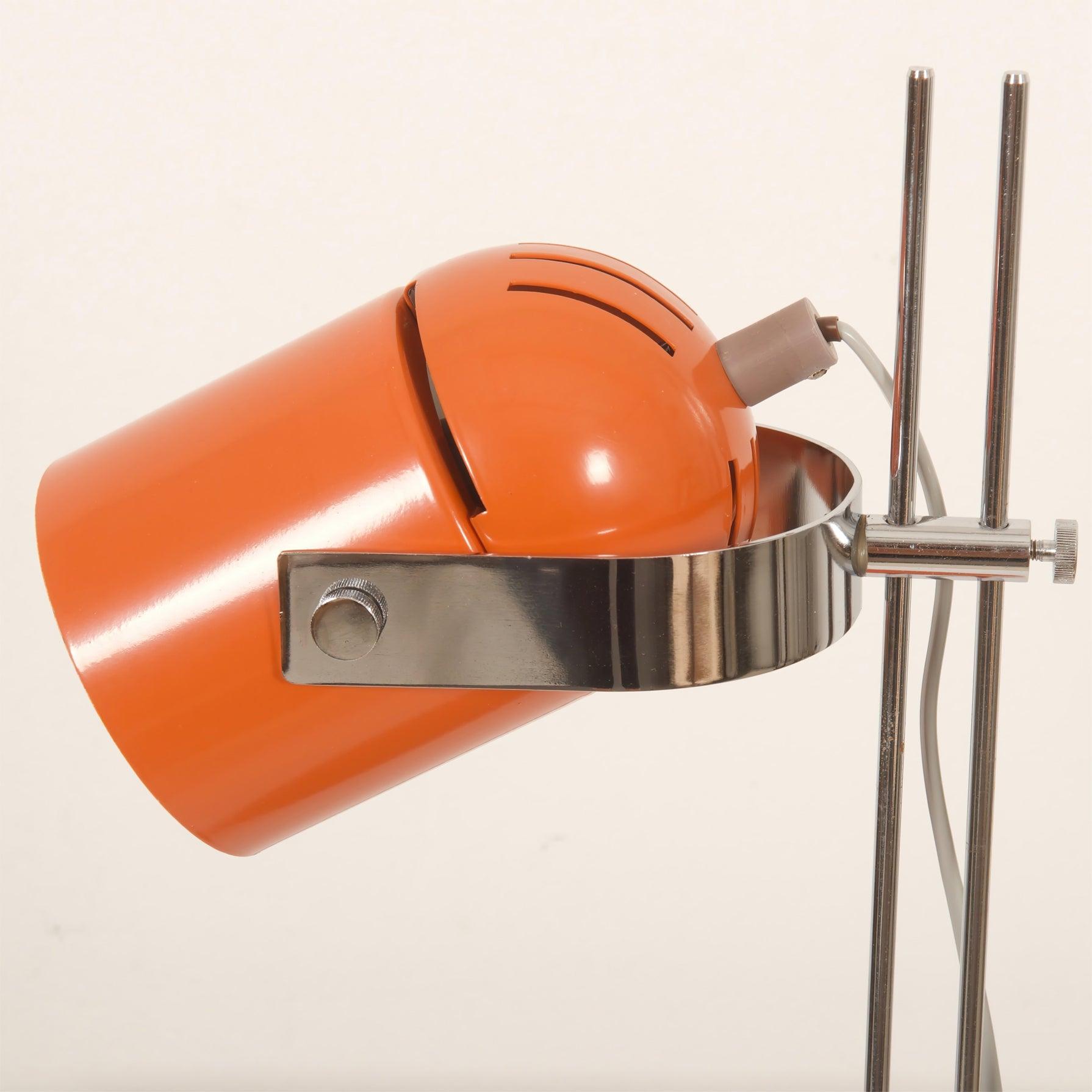 Kerion Industrial Retro Table Lamp-Neutral Decor