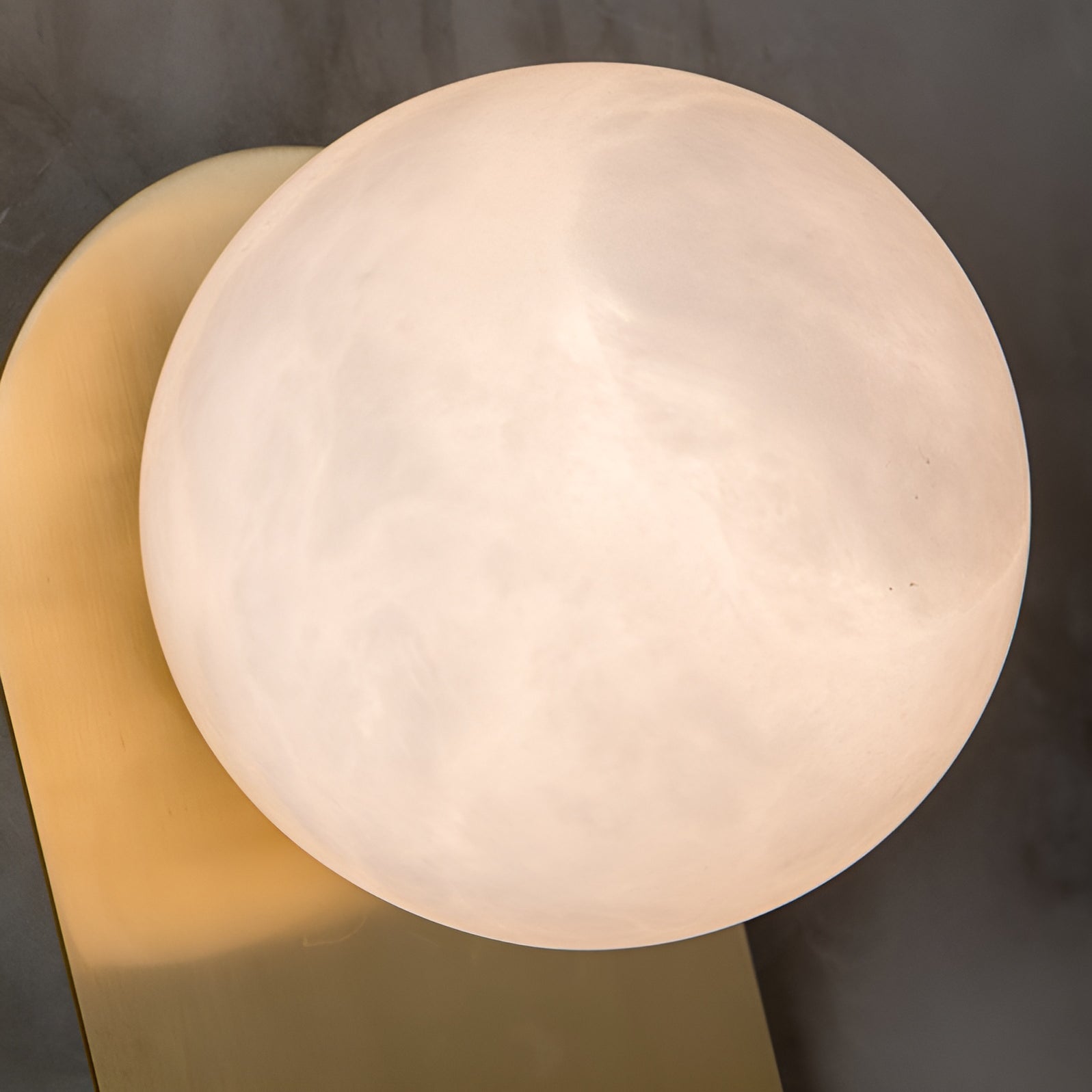Cuzorion Alabaster Wall Light-Neutral Decor