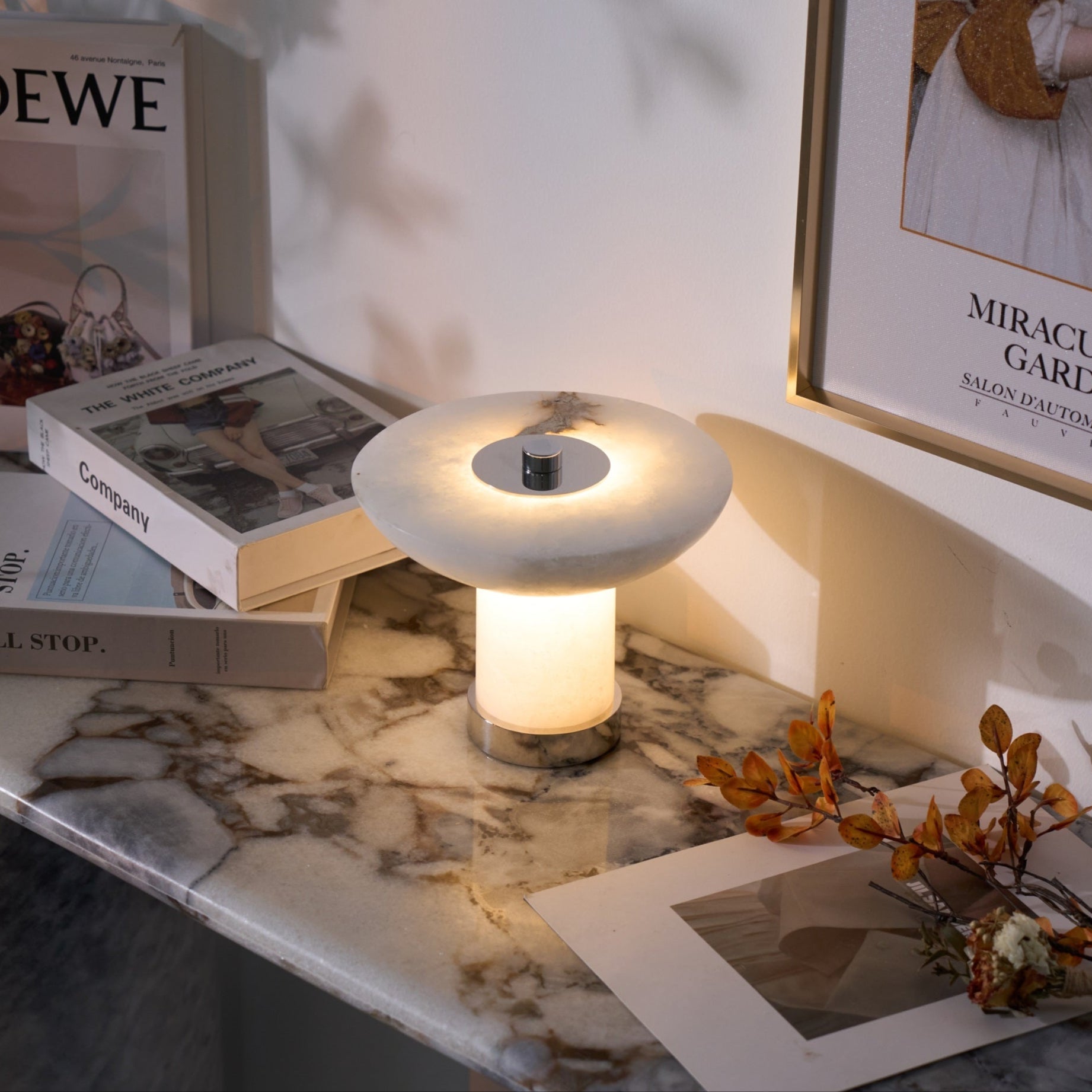 Eurnoran Mushroom Shaped Alabaster Table Lamp-Neutral Decor