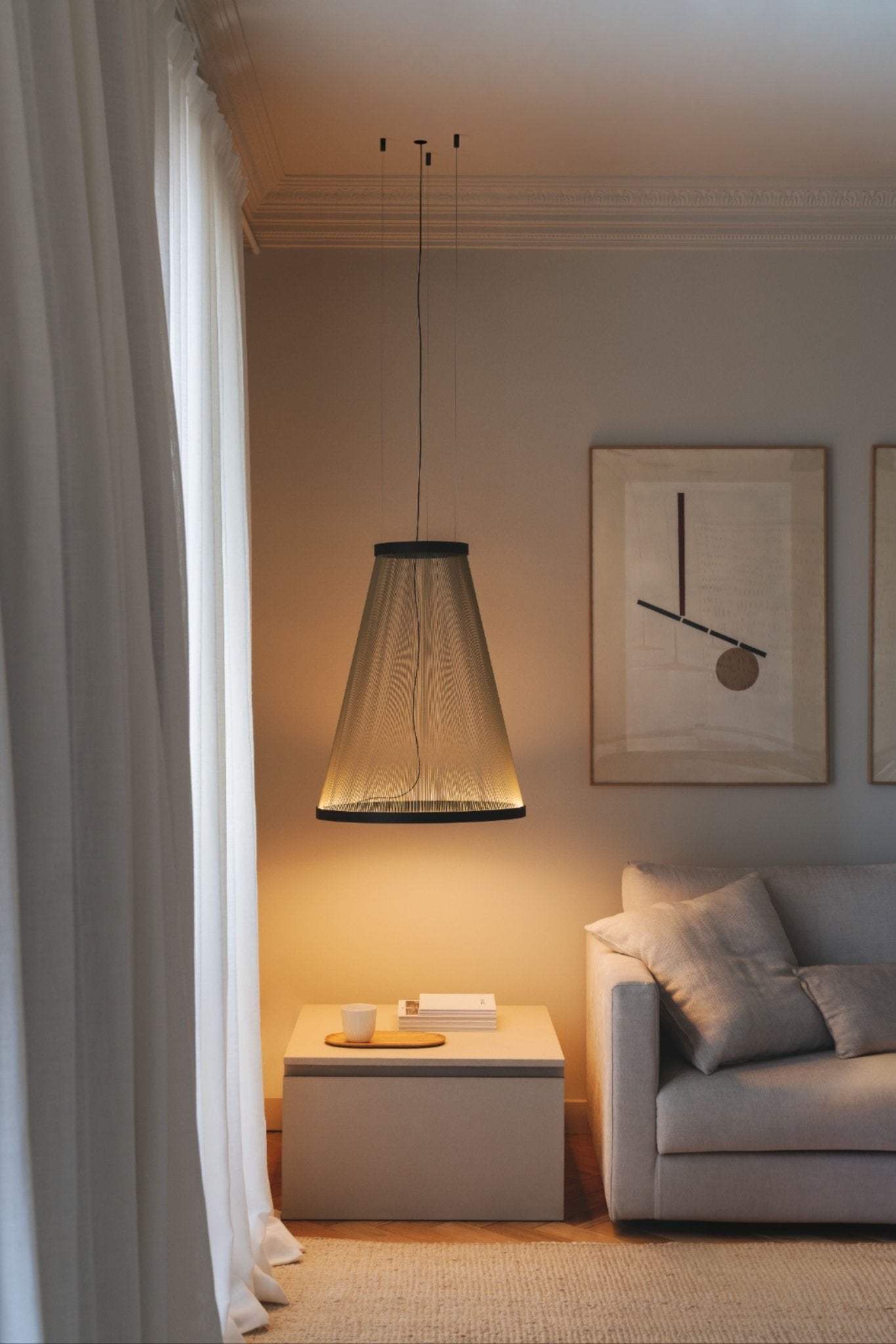 Hyn Minimalist Aluminum Pendant Light-Neutral Decor
