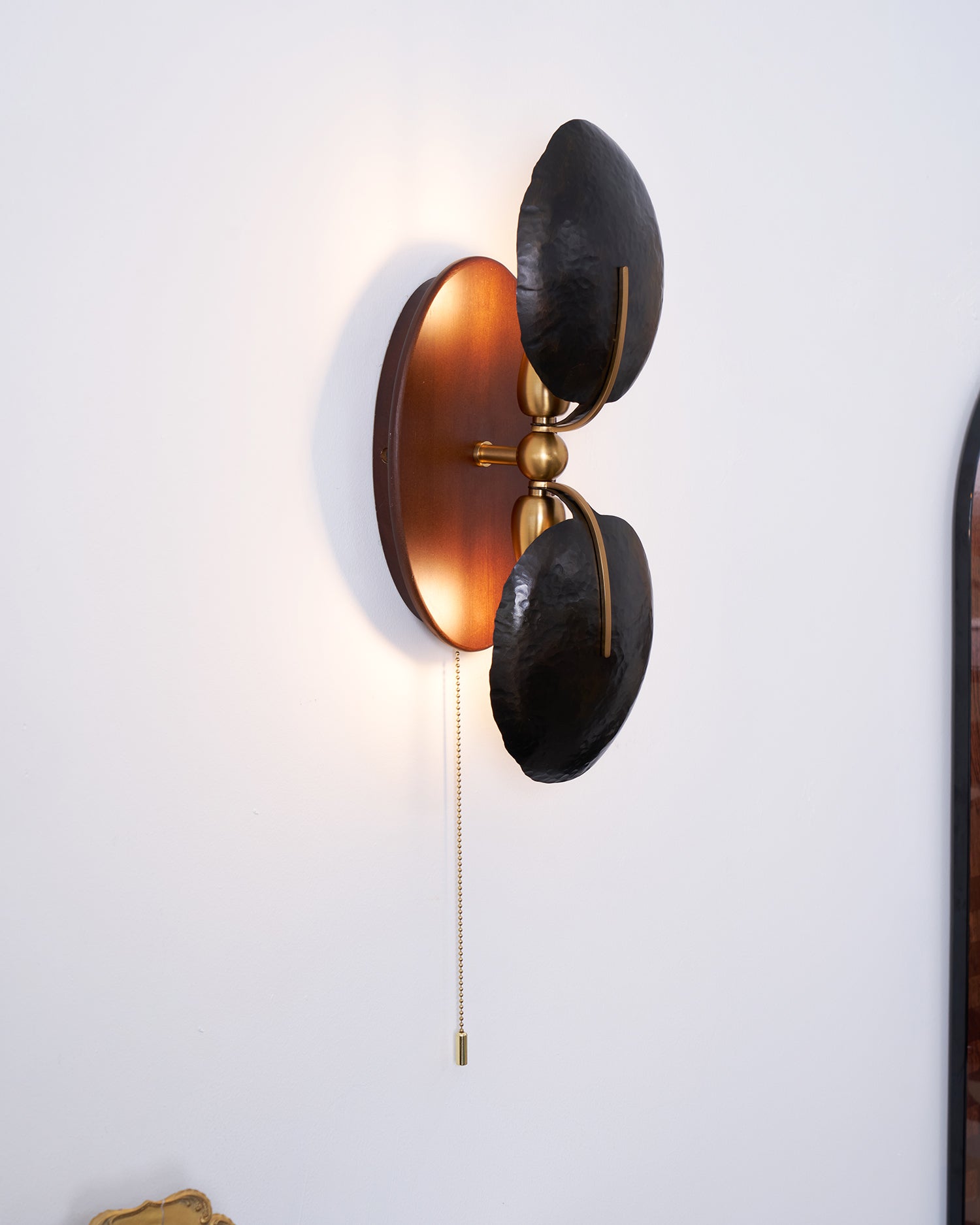 Aero Fan Wall Light-Neutral Decor