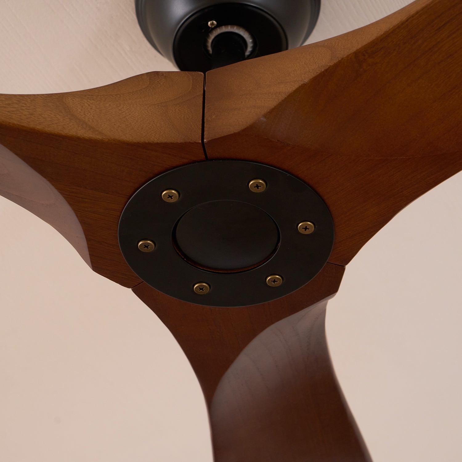 Orano Wood Ceiling Fan-Neutral Decor