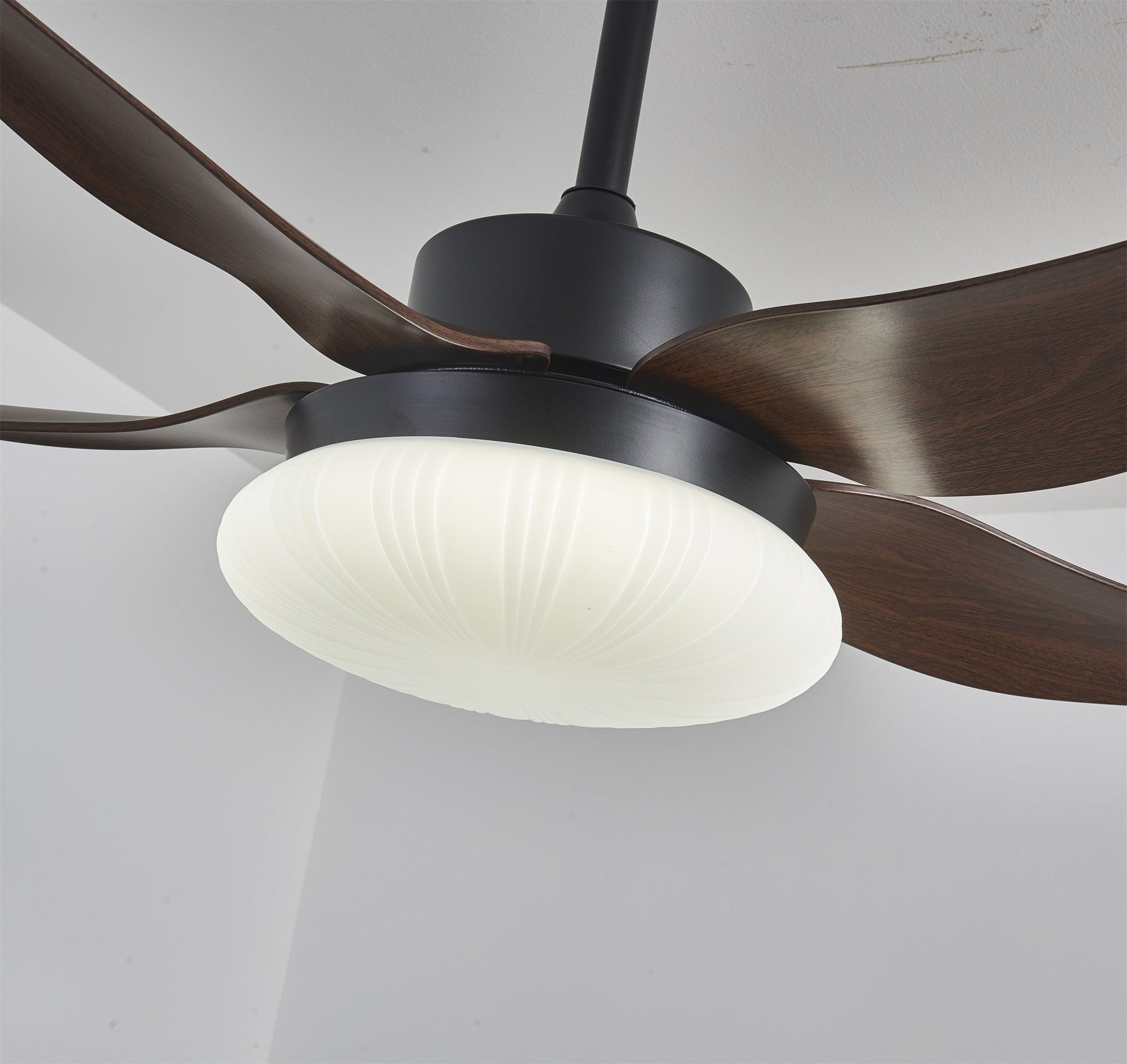 Zerith Modern Wood Ceiling Fan Light-Neutral Decor