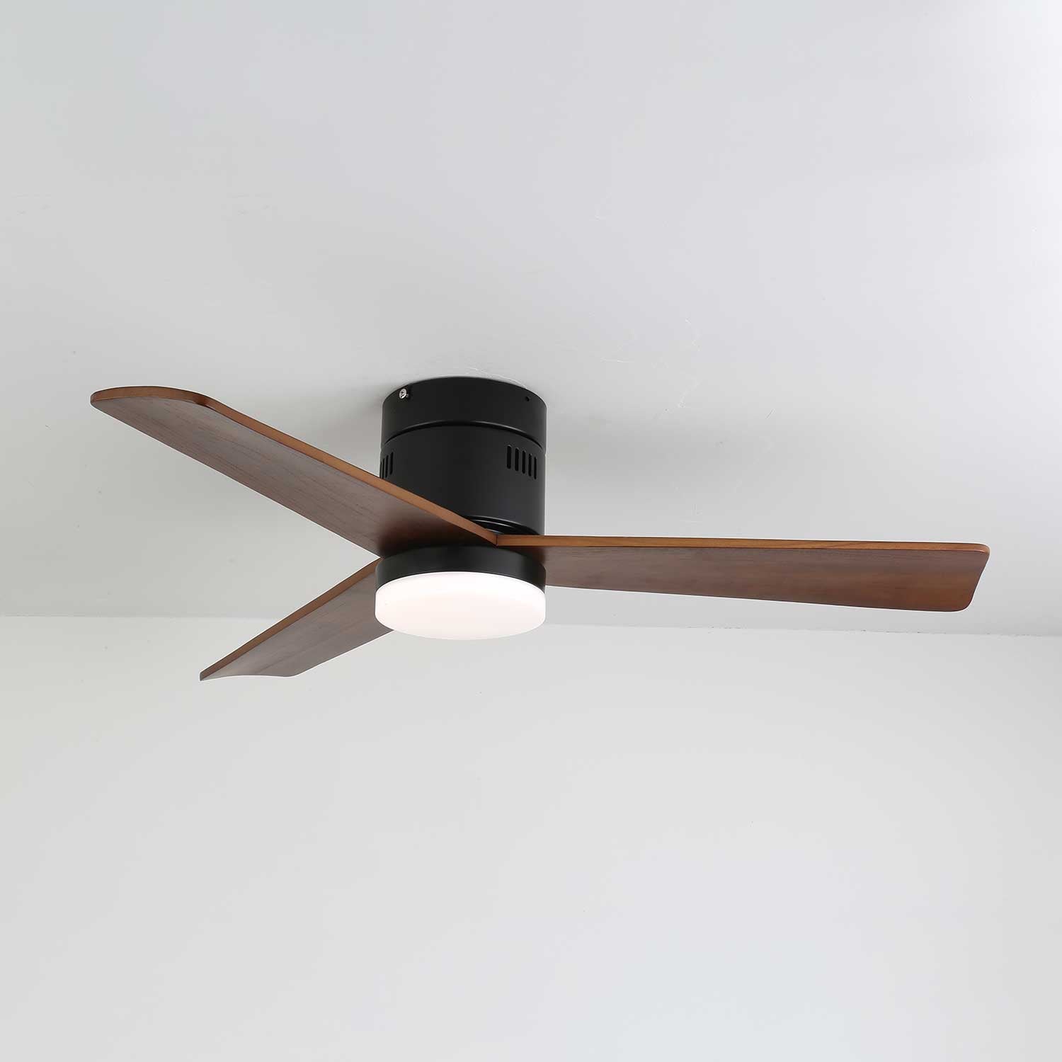 Eris Minimalist Wood Ceiling Fan Light-Neutral Decor