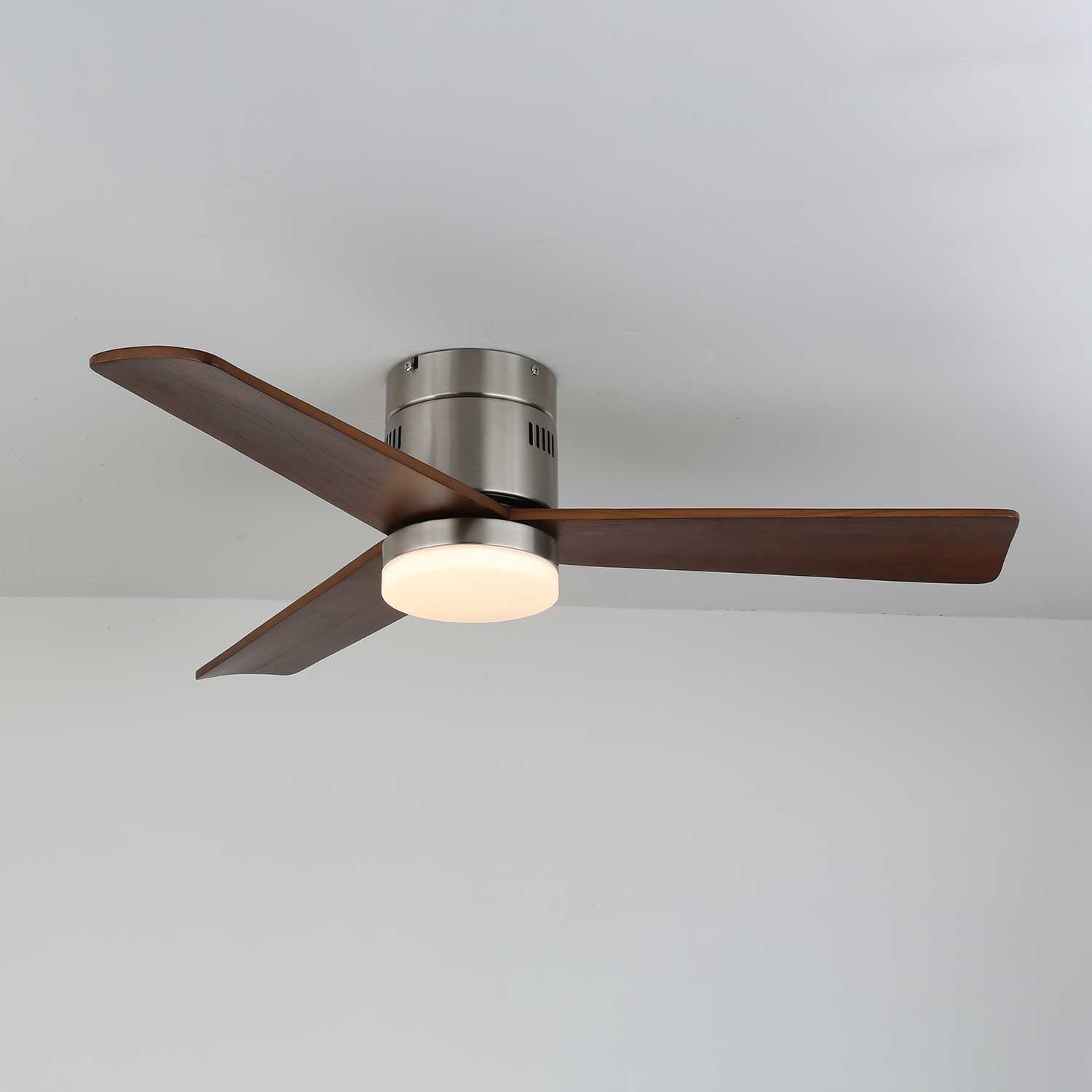 Eris Minimalist Wood Ceiling Fan Light-Neutral Decor