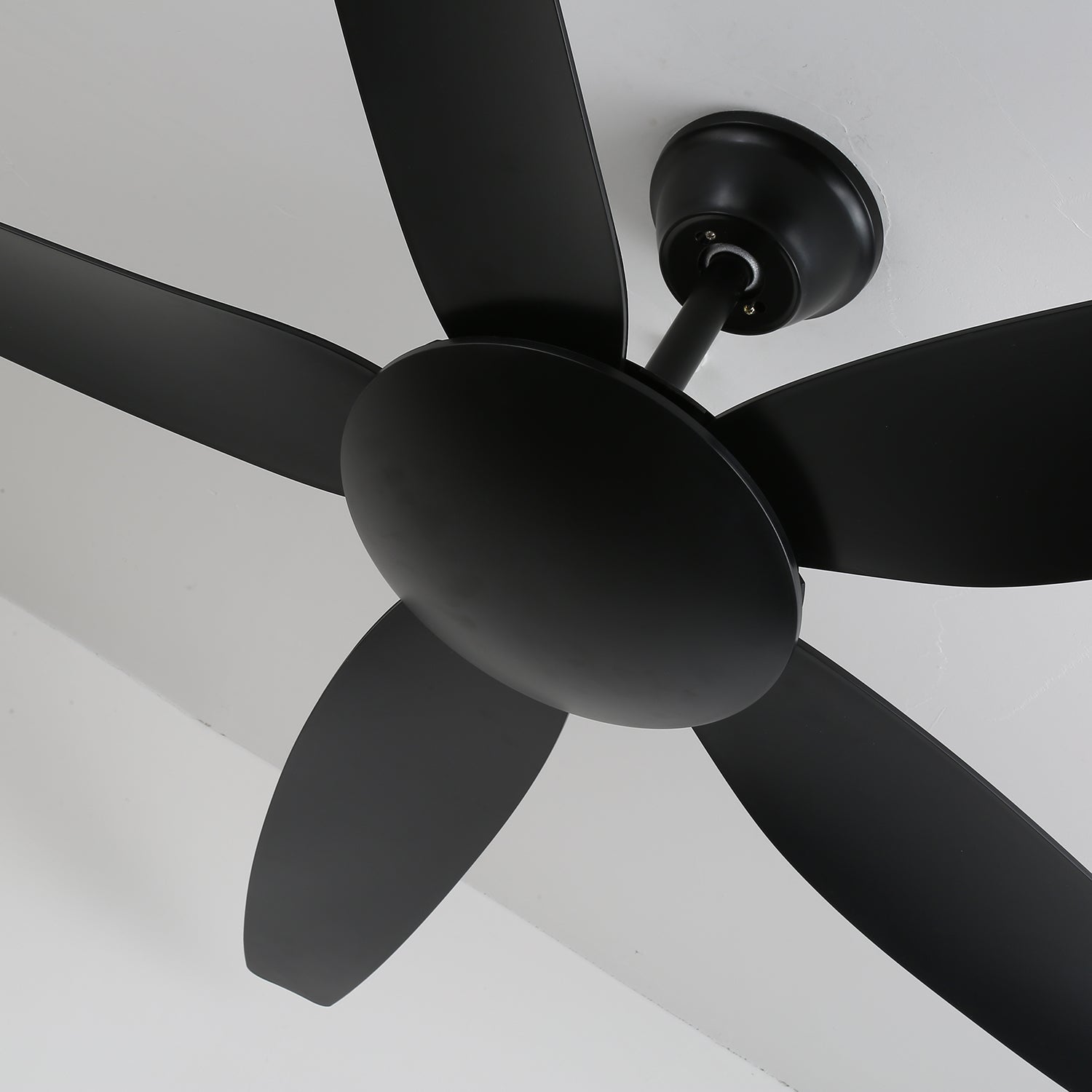 Onyxa Minimalist Ceiling Fan Light-Neutral Decor
