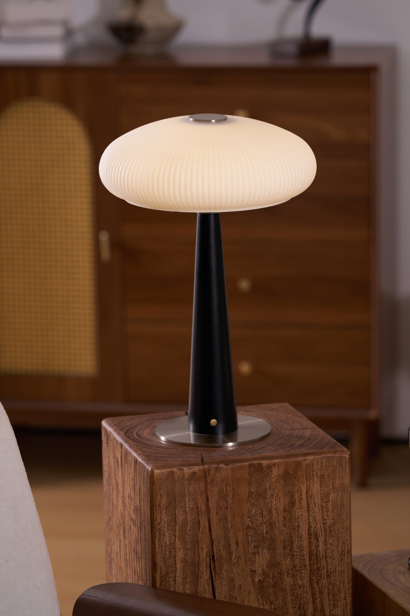 Glow Minimalist Wood Table Lamp-Neutral Decor