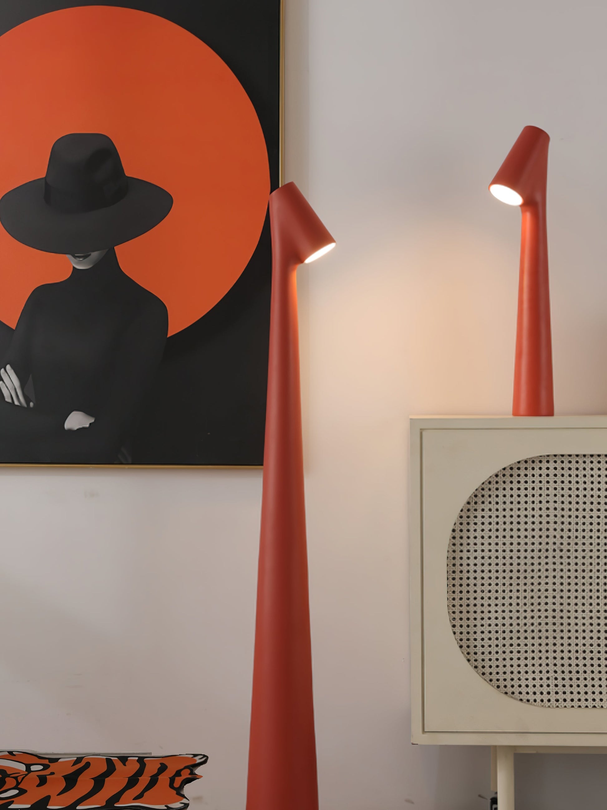 Imiril Sculptural Floor Lamp-Neutral Decor