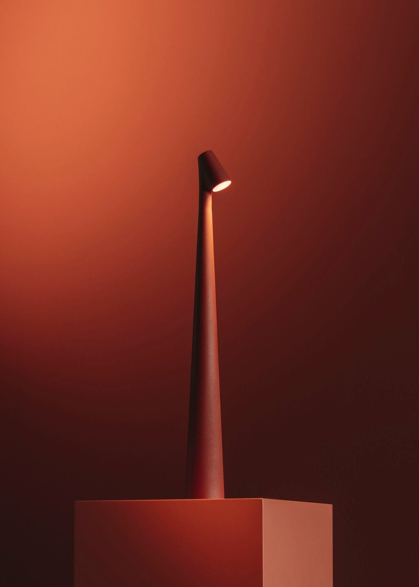 Imiril Sculptural Floor Lamp-Neutral Decor