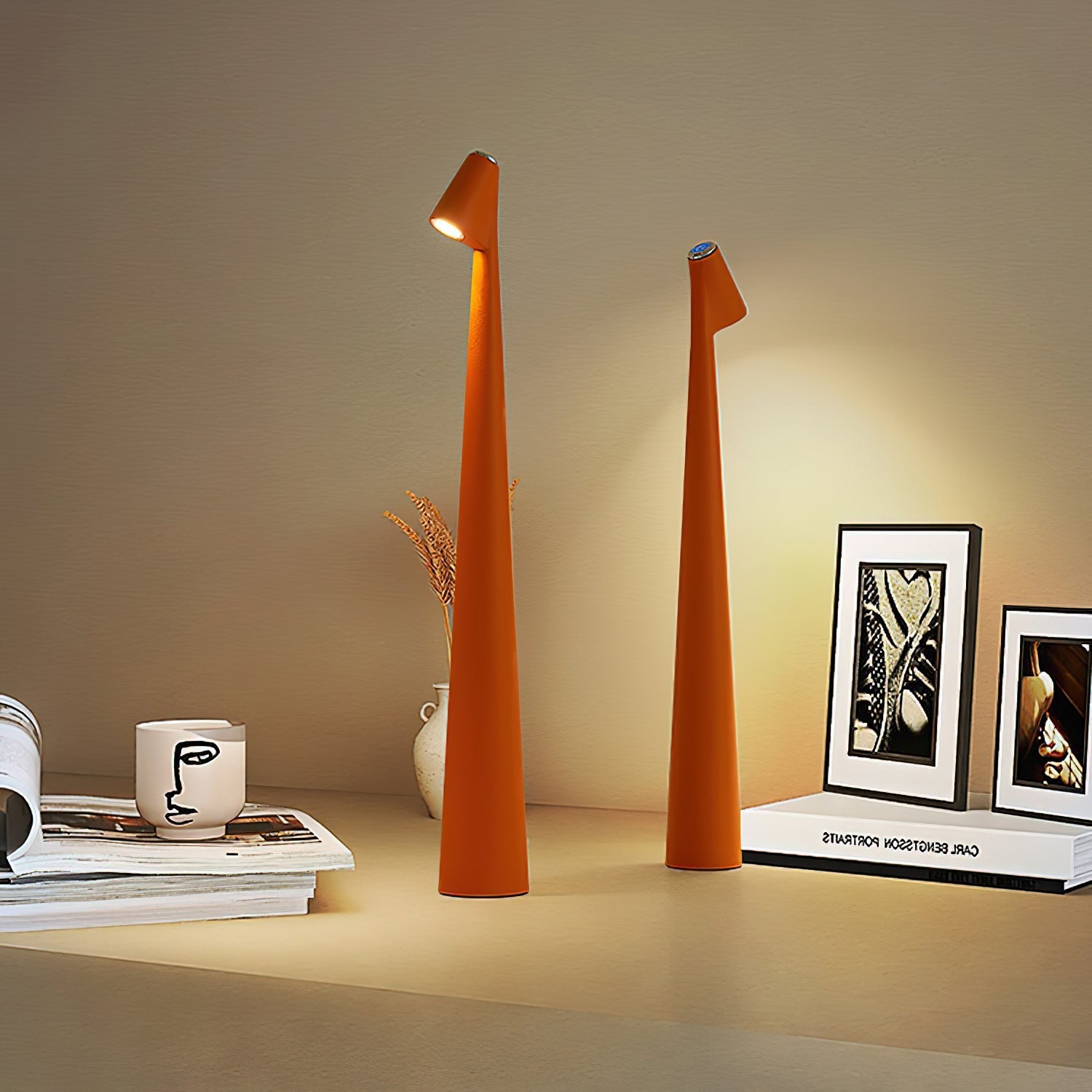 Wilen Acrylic Minimalist Table Lamp-Neutral Decor