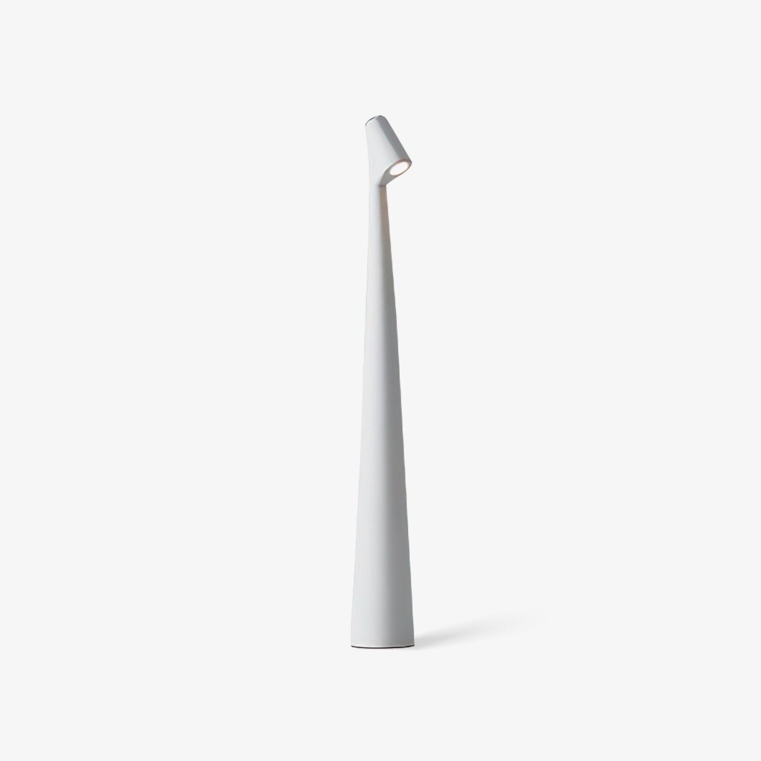 Wilen Acrylic Minimalist Table Lamp-Neutral Decor