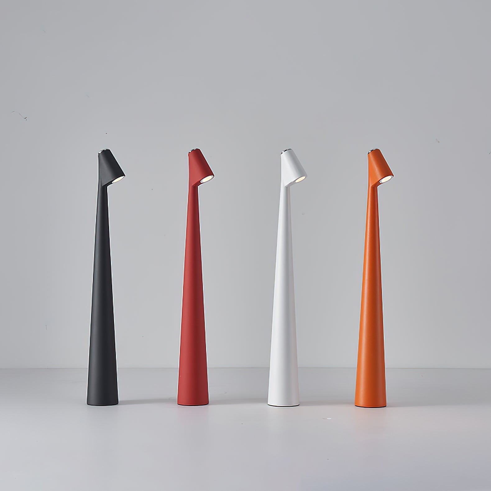 Wilen Acrylic Minimalist Table Lamp-Neutral Decor