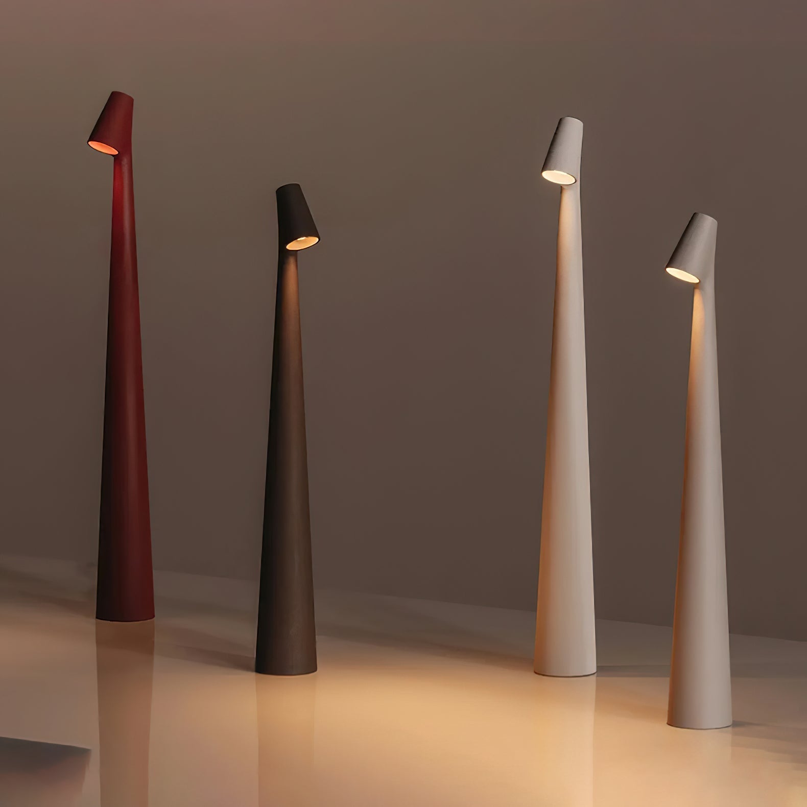 Wilen Acrylic Minimalist Table Lamp-Neutral Decor