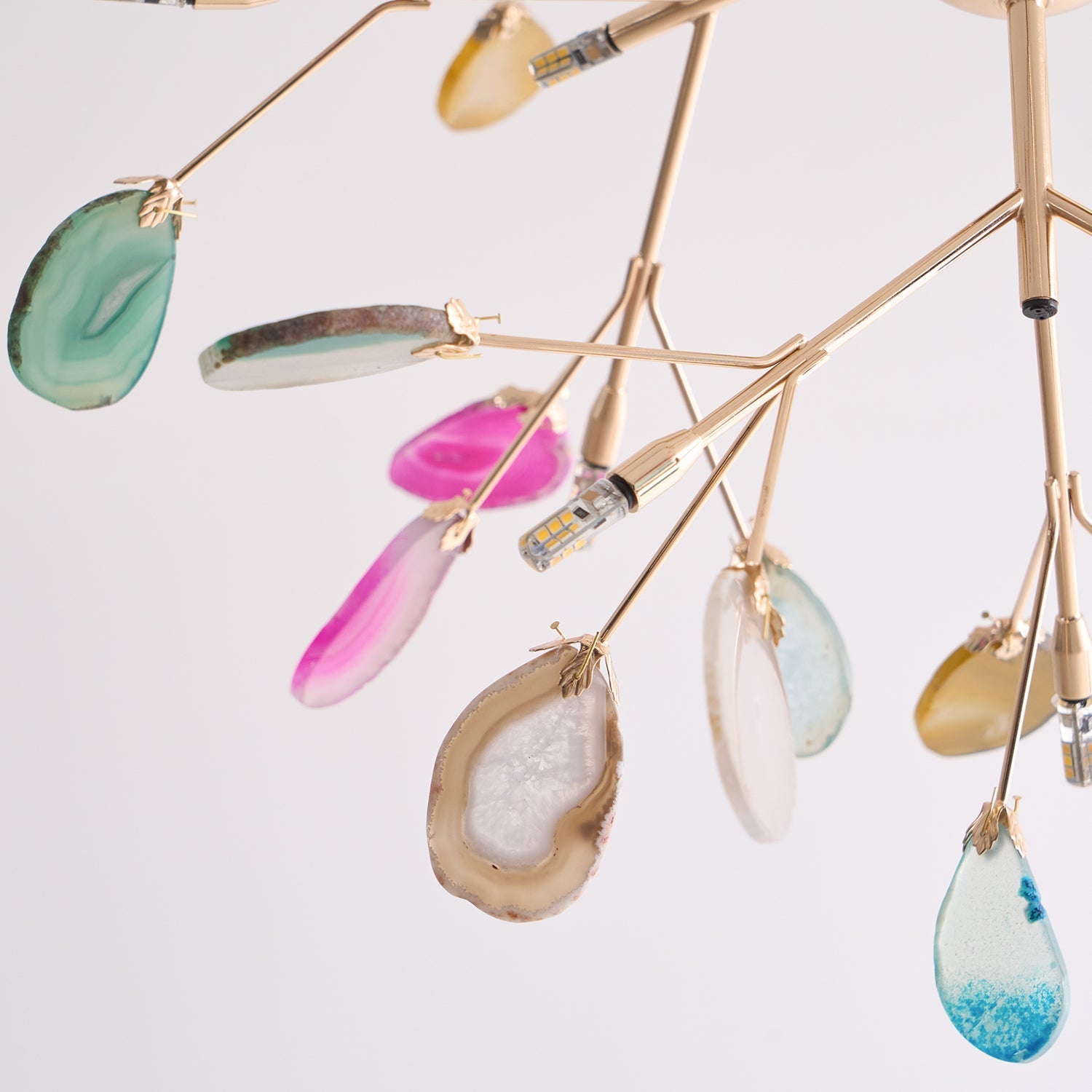 Ulenor Chandelier Colorful Leaf Gilded Arms-Neutral Decor