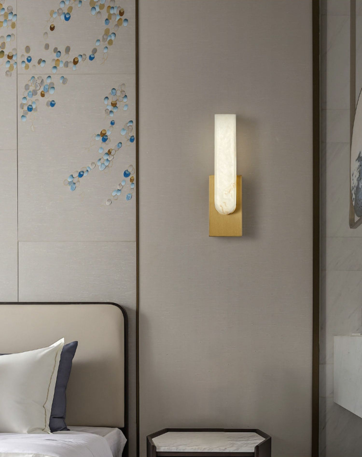 Xaldy Alabaster Wall Light-Neutral Decor