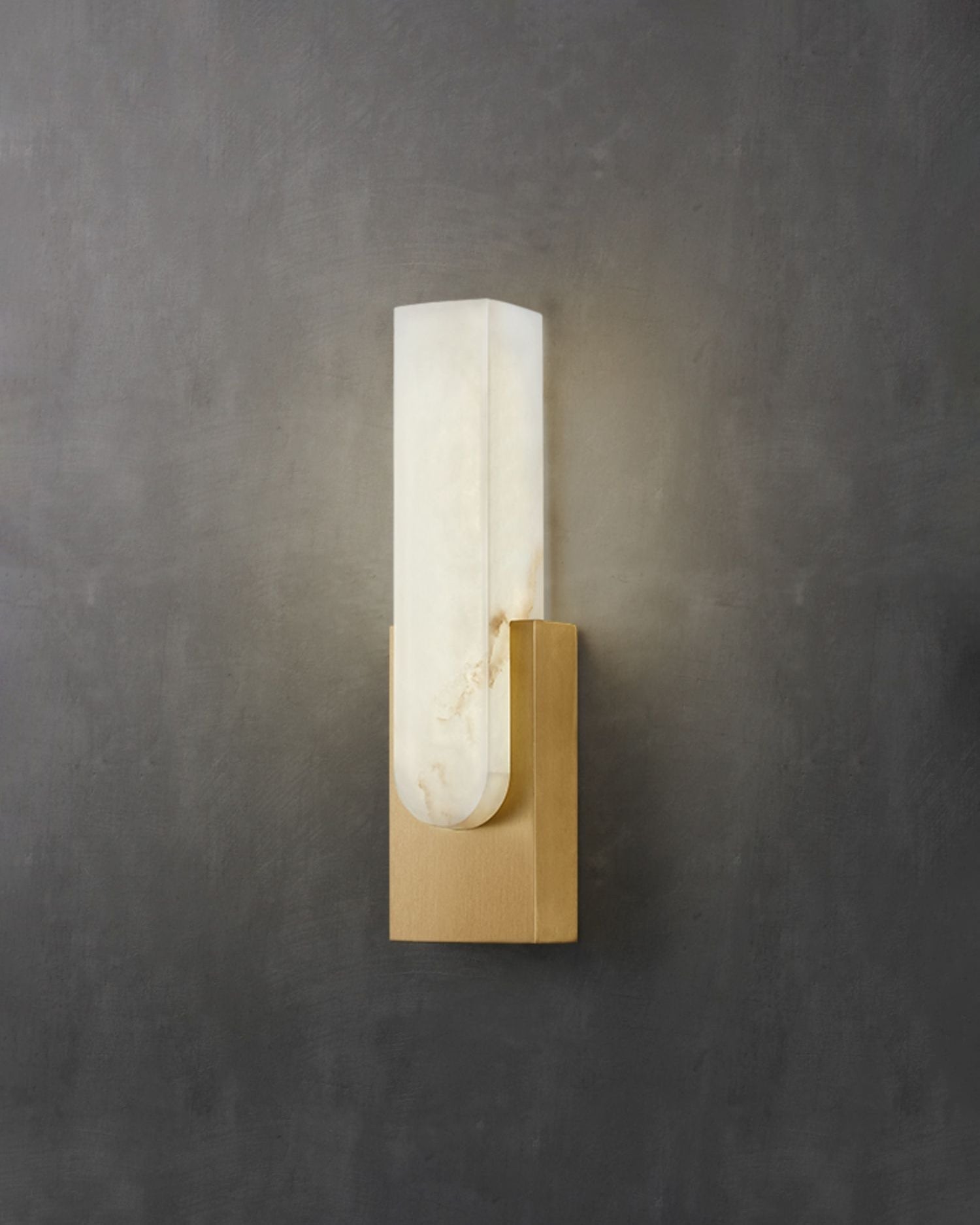 Xaldy Alabaster Wall Light-Neutral Decor