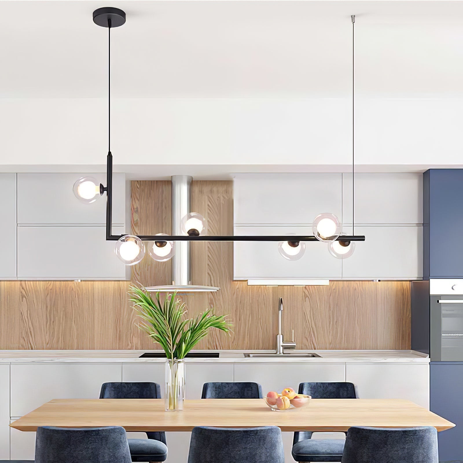 Moss Chandelier Glass with Black Steel Linear-Neutral Decor