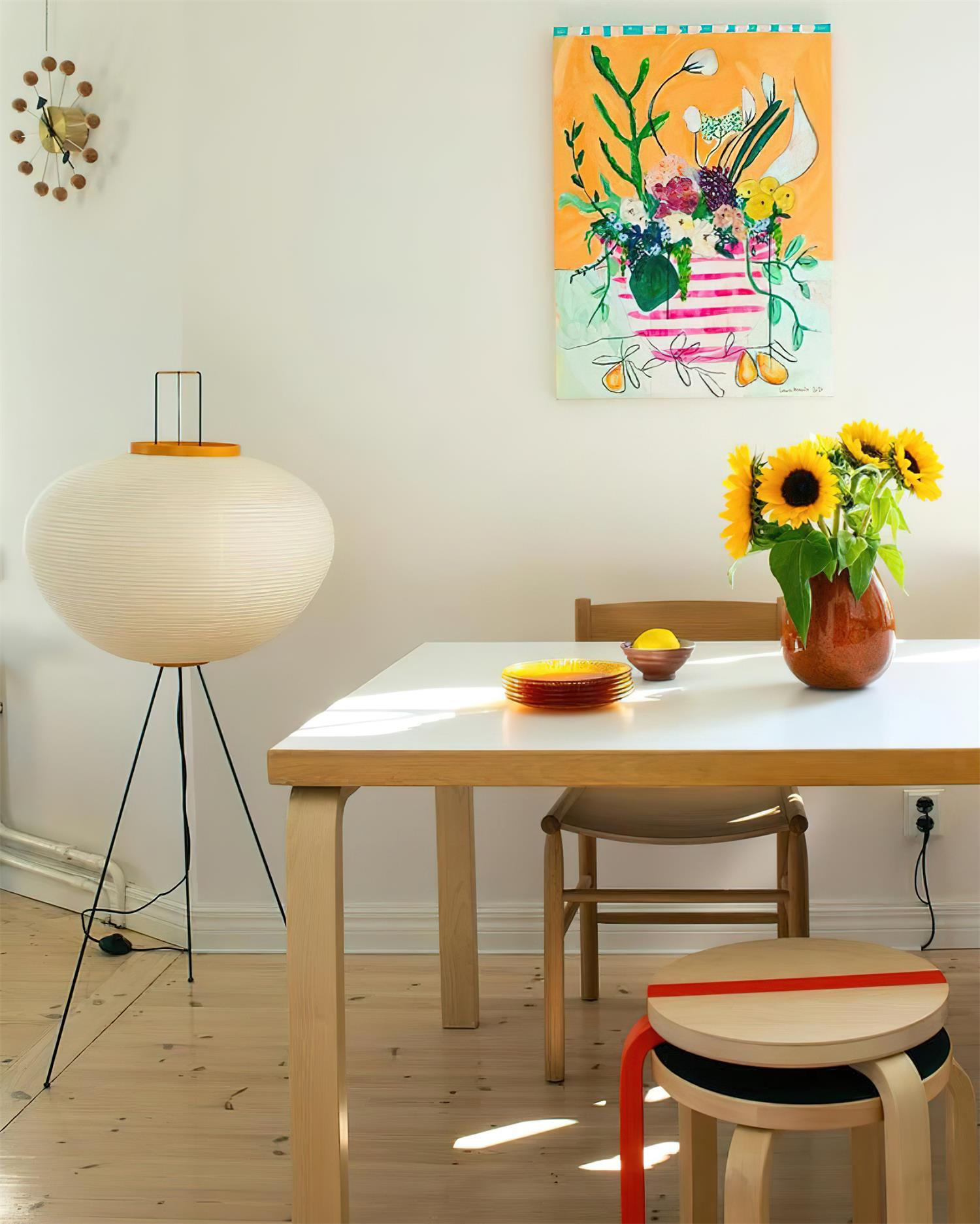 Nerissa Floor Lamp