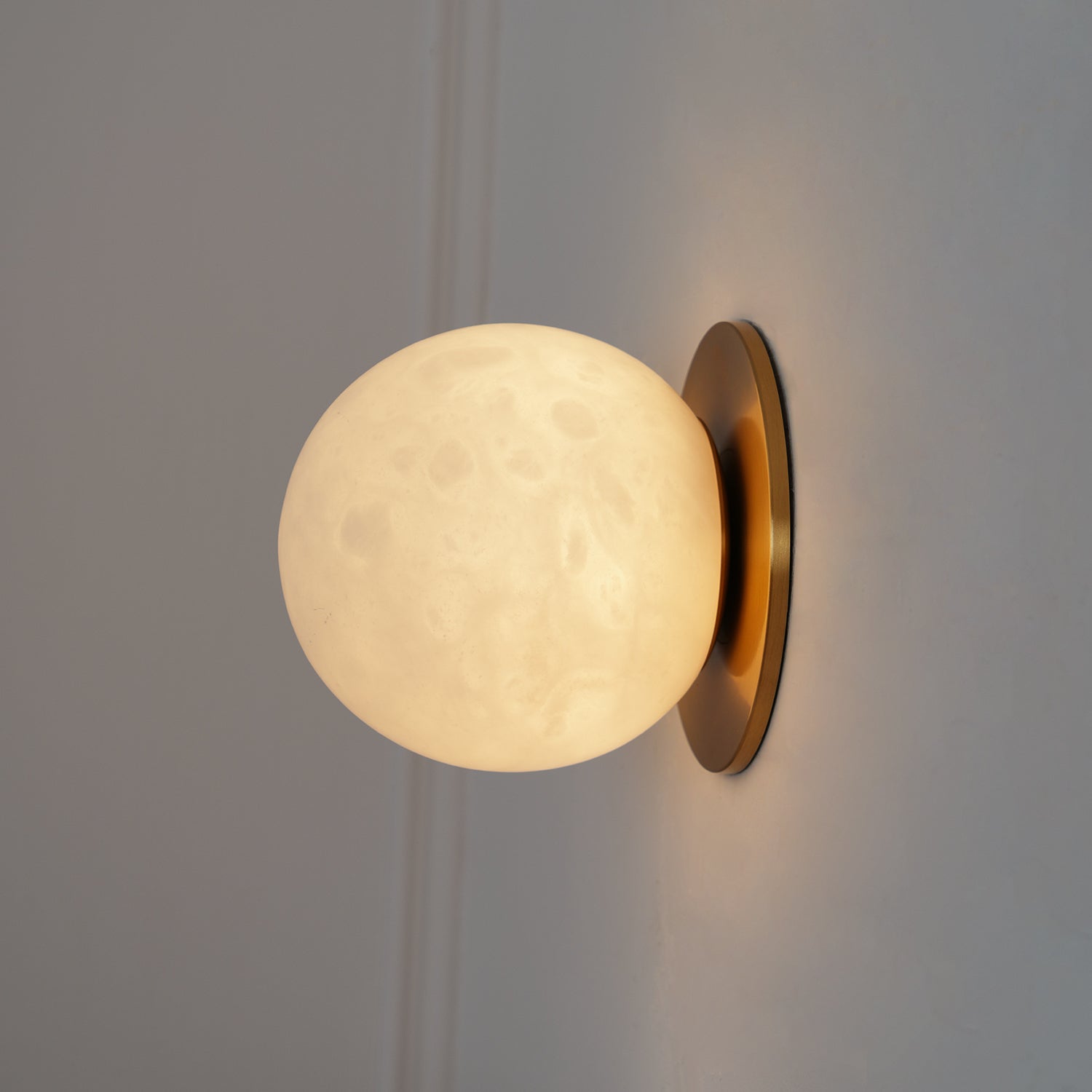 Kovae Alabaster Globe Wall Light-Neutral Decor