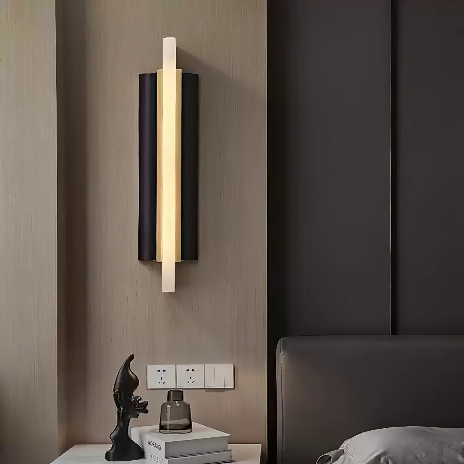 Aurelian Modern Alabaster Wall Light-Neutral Decor