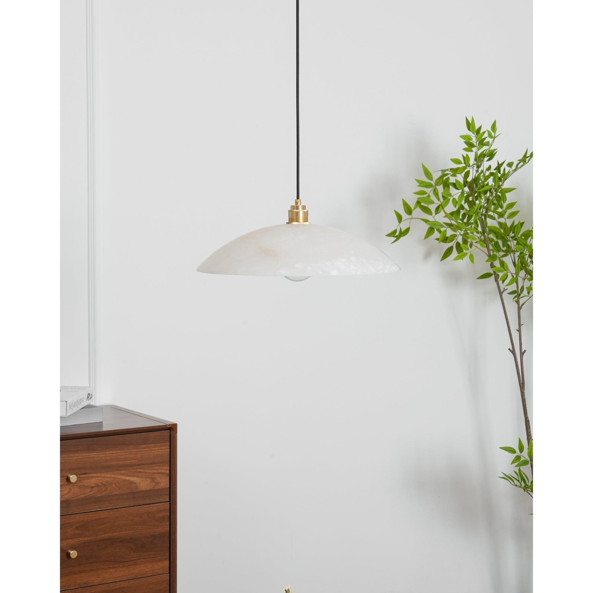Ljomuvyd Individual Creativity Dome Alabaster Pendant Light
