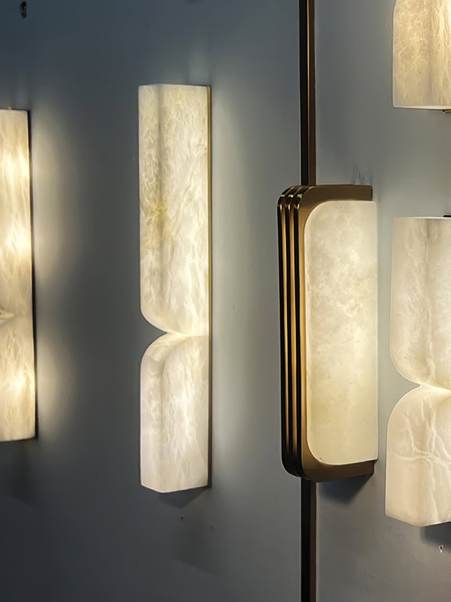 Lena Minimalist Alabaster Wall Light-Neutral Decor