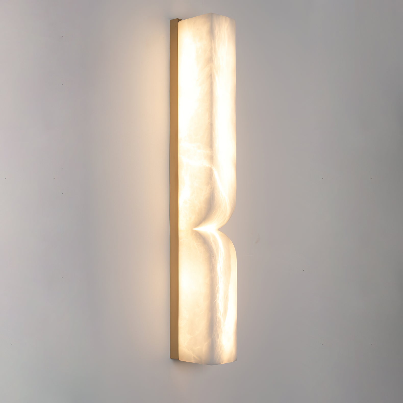 Lena Minimalist Alabaster Wall Light-Neutral Decor