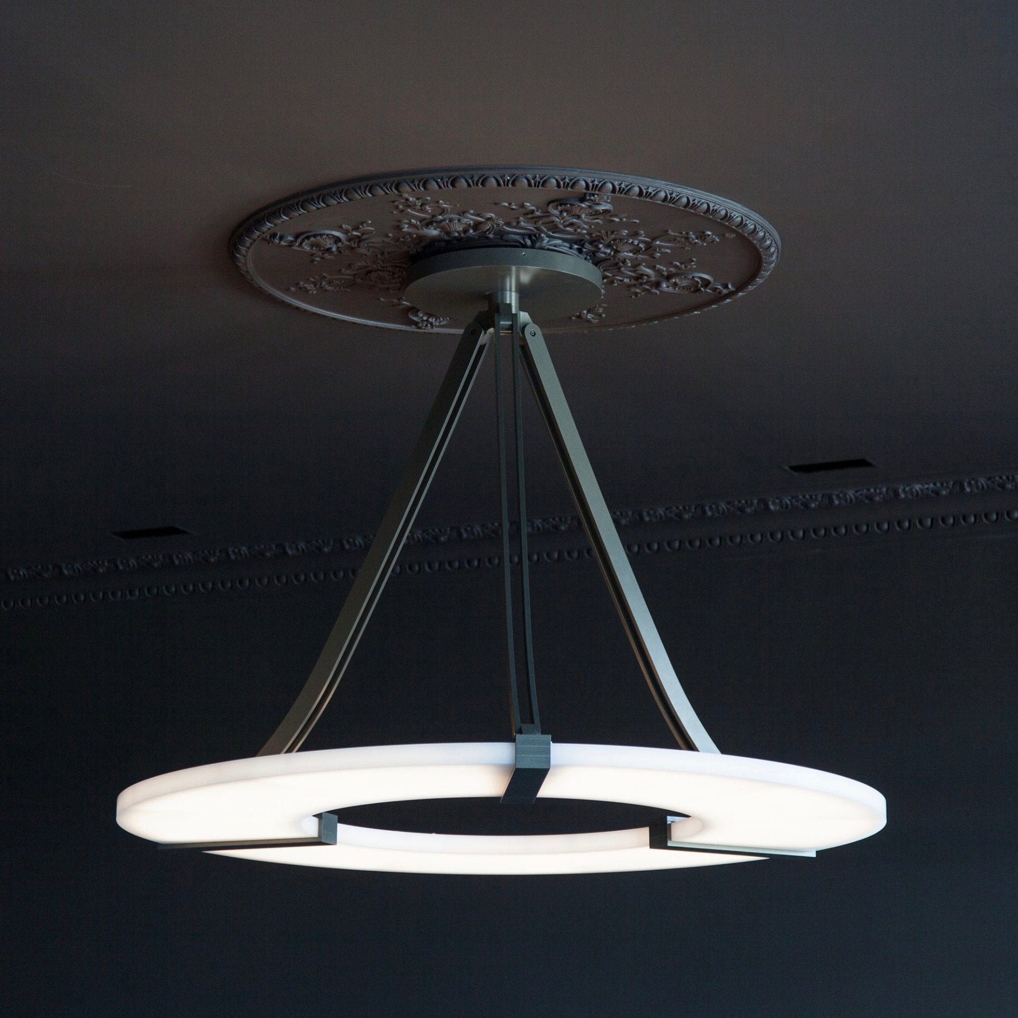 Faelor Alabaster Ring Pendant Light-Neutral Decor