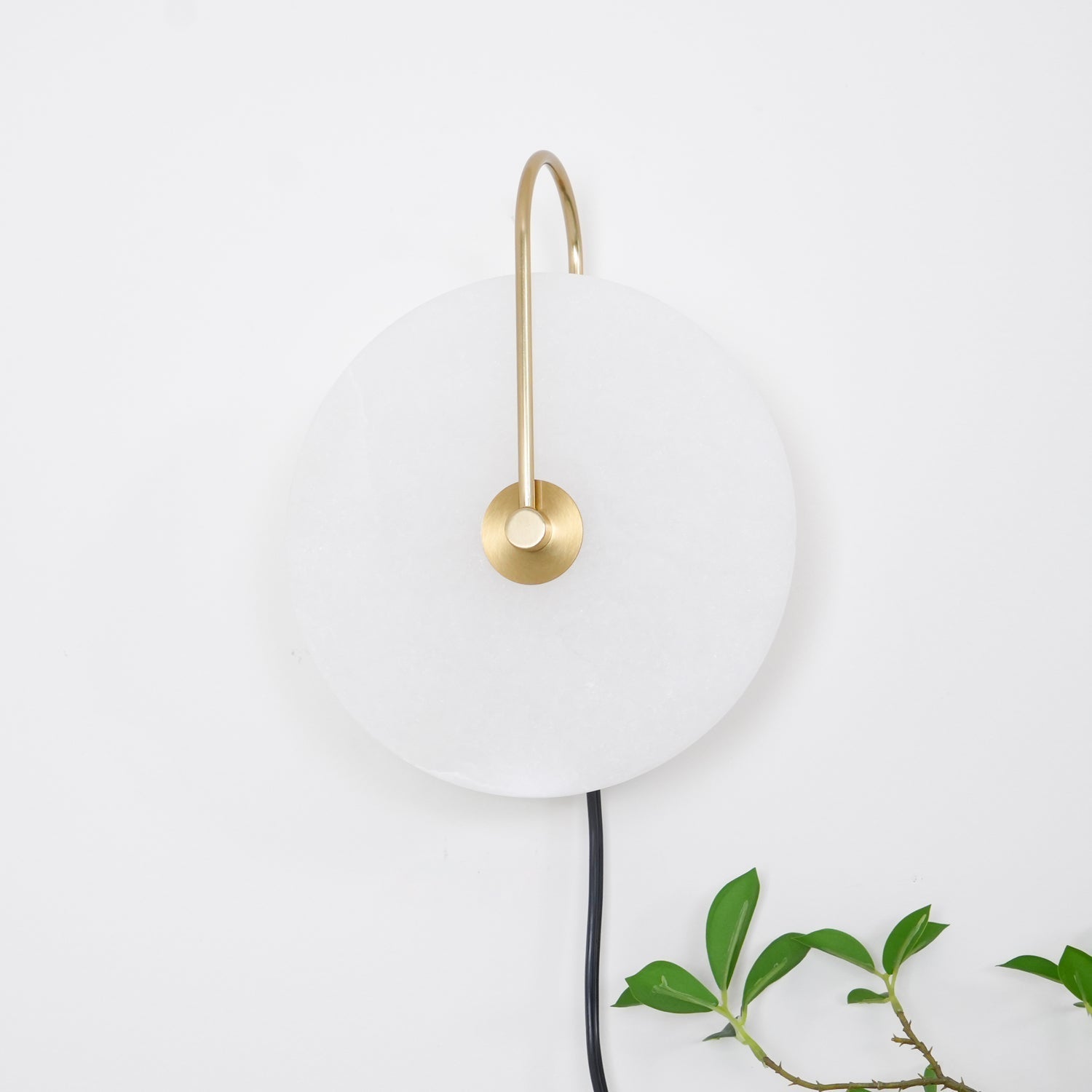 Lively Alabaster Globe Wall Light-Neutral Decor