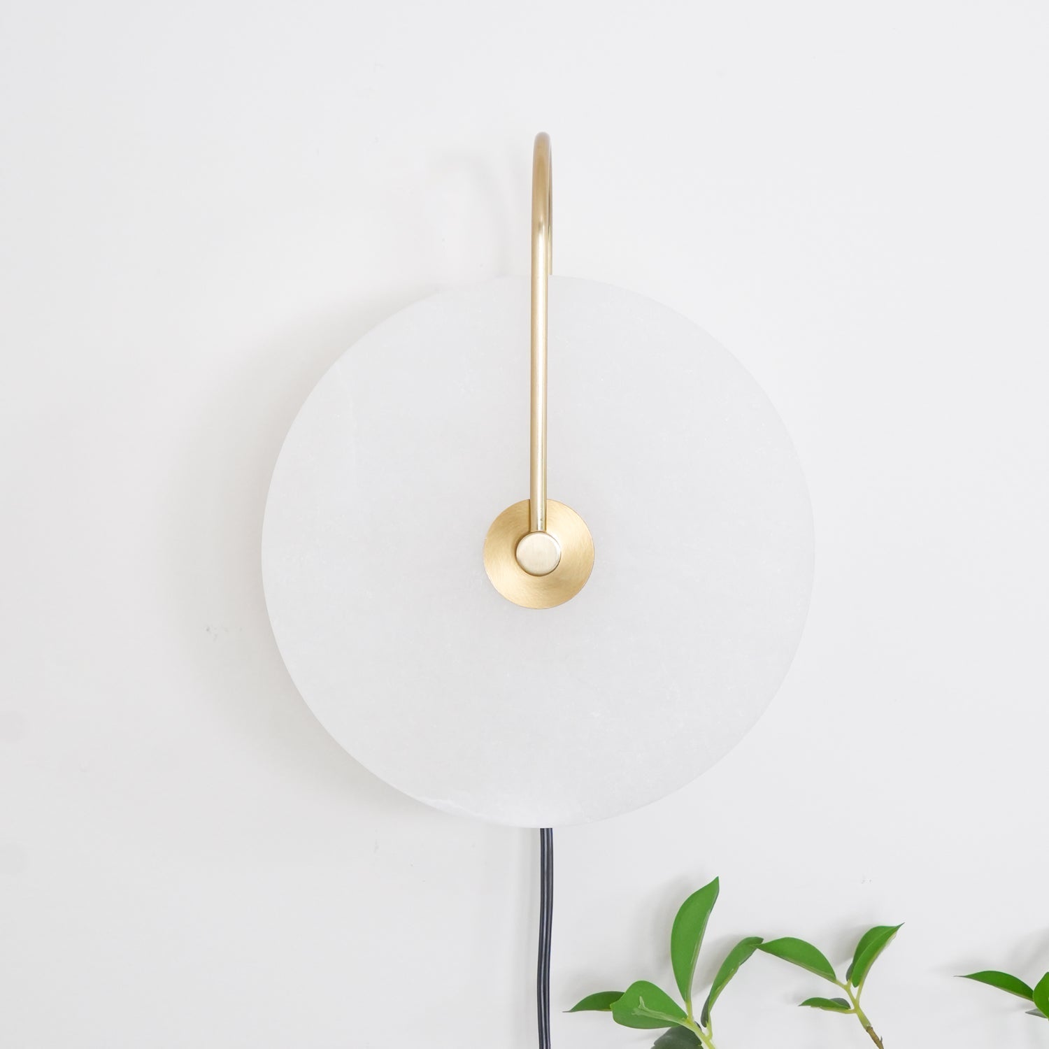Lively Alabaster Globe Wall Light-Neutral Decor