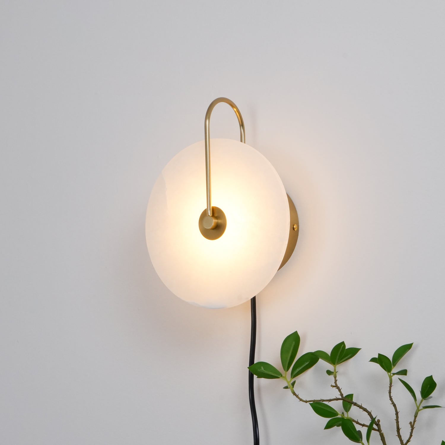 Lively Alabaster Globe Wall Light-Neutral Decor
