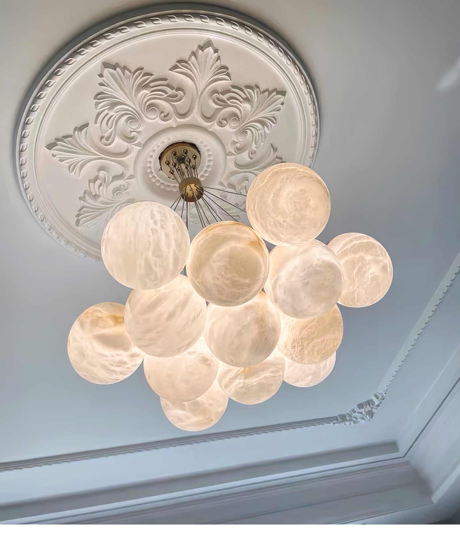 Cyrel Alabaster Chandelier-Neutral Decor