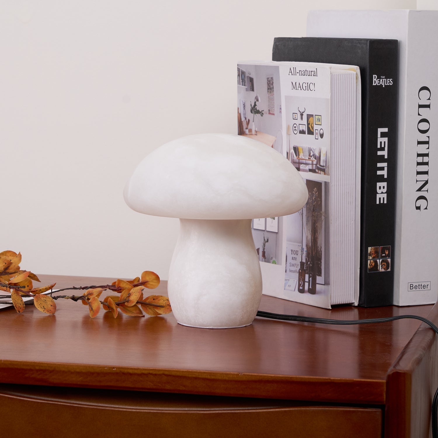 Nera Alabaster Table Lamp-Neutral Decor