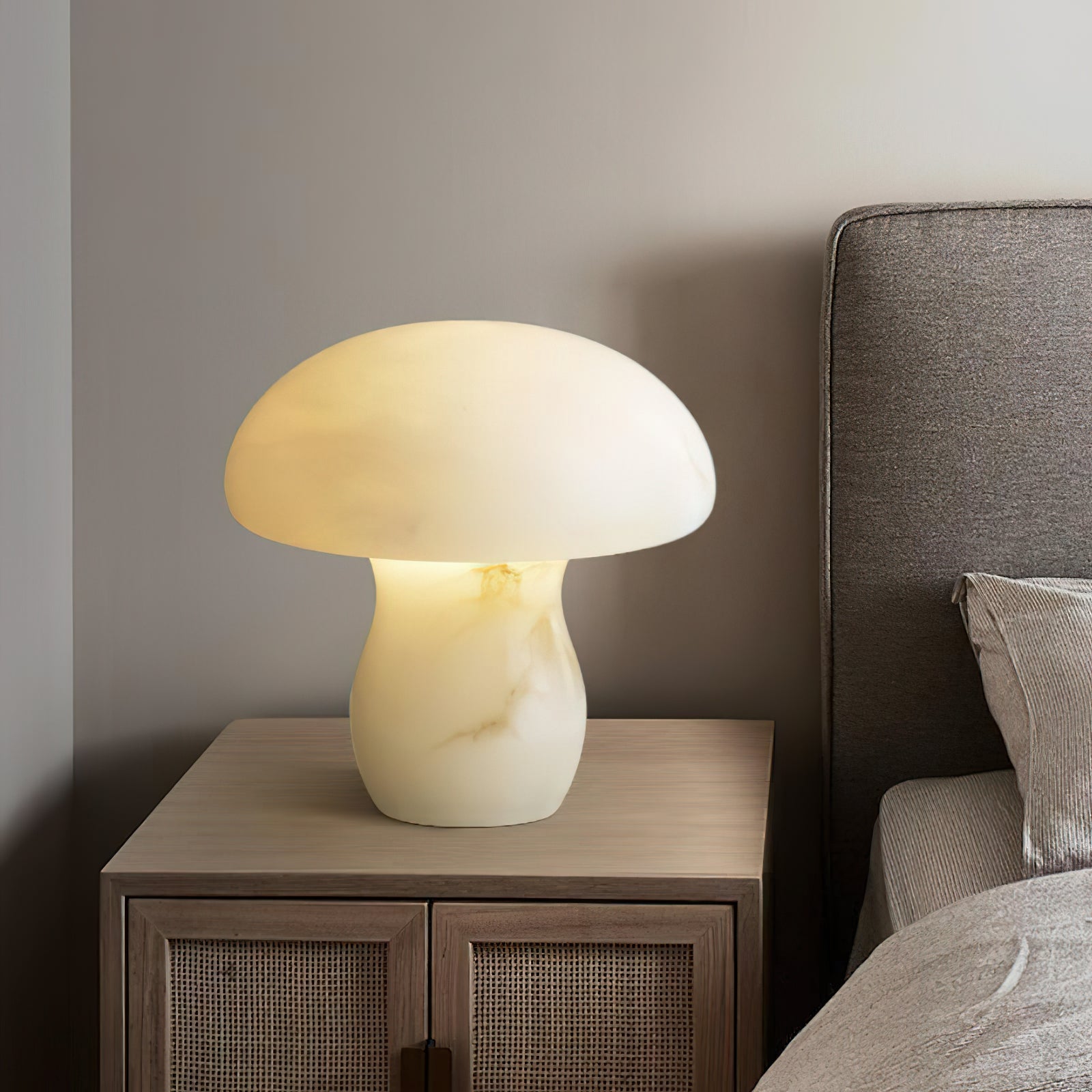 Eira Table Lamp