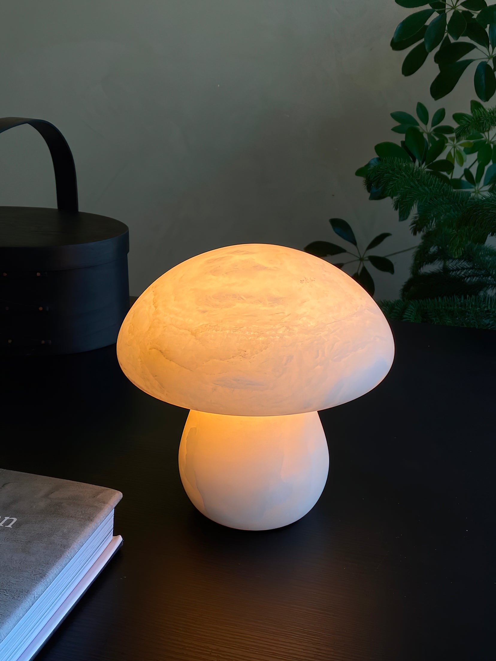 Eira Table Lamp