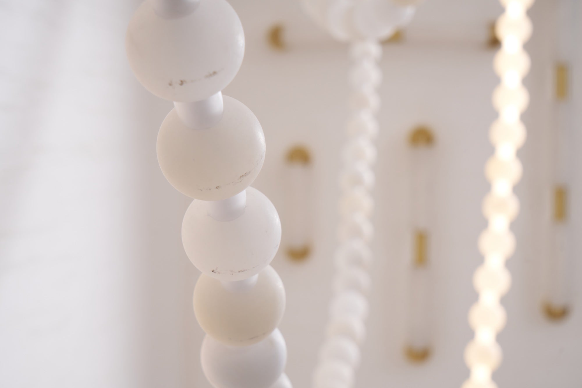Grempt Alabaster Pearl Necklace Chandelier-Neutral Decor