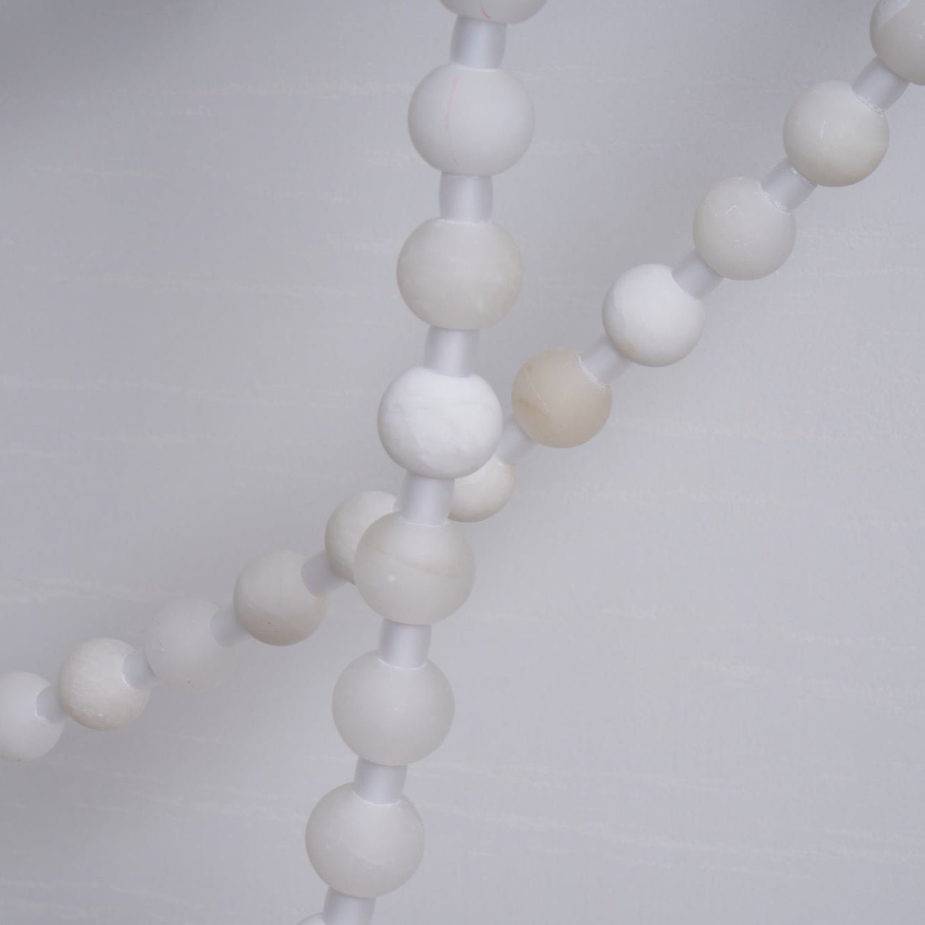 Grempt Alabaster Pearl Necklace Chandelier-Neutral Decor