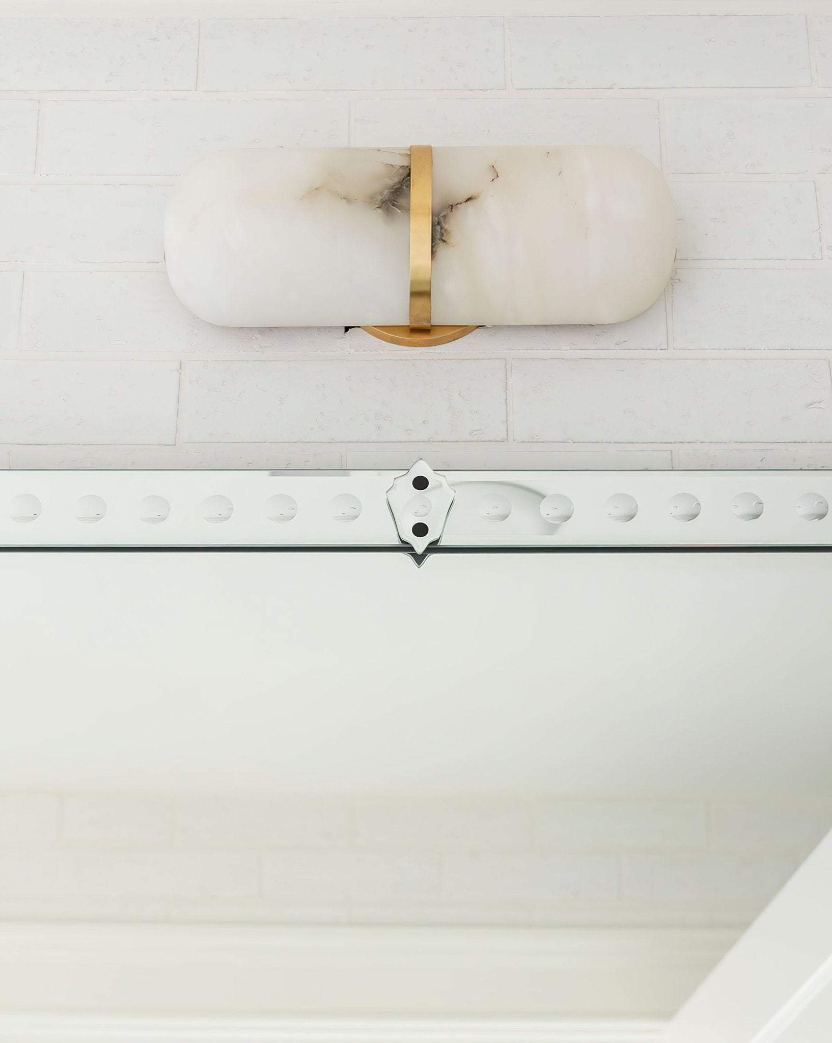 Vitheion Minimalist Alabaster Wall Light-Neutral Decor