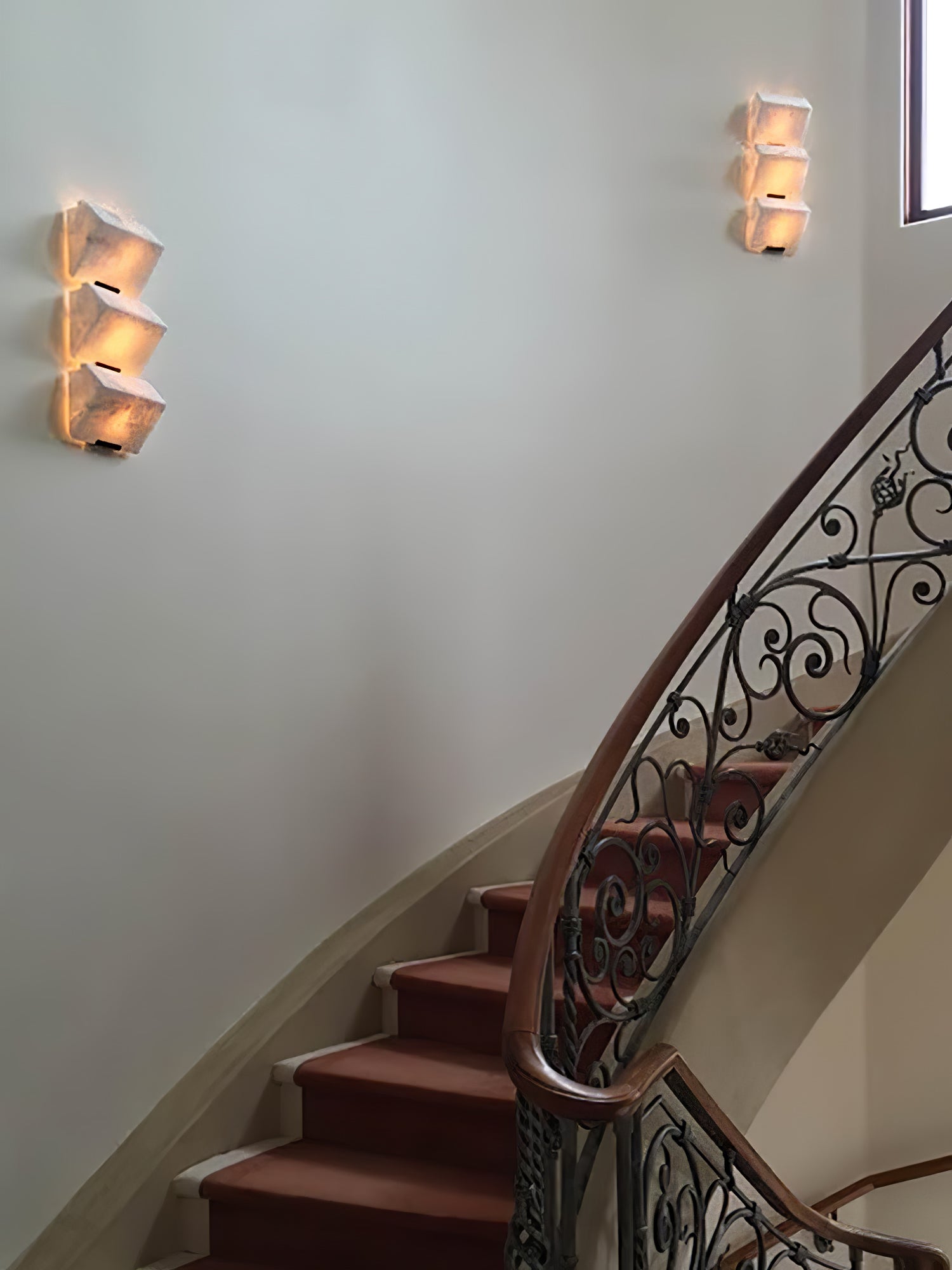 Dione Alabaster Wall Lamp-Neutral Decor