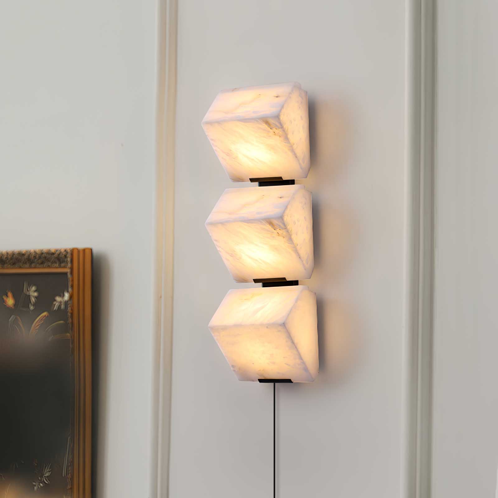 Dione Alabaster Wall Lamp-Neutral Decor