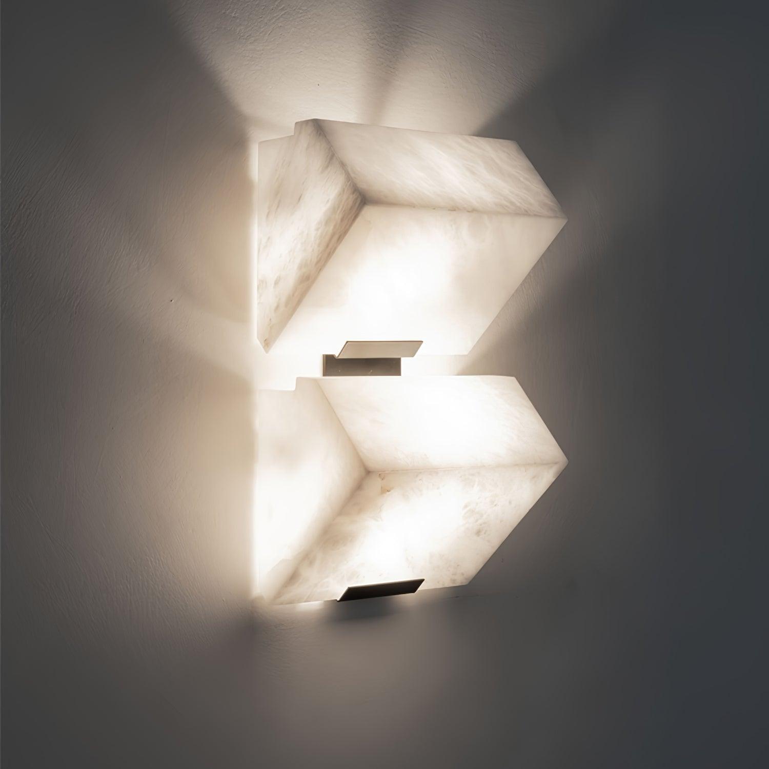 Dione Alabaster Wall Lamp-Neutral Decor