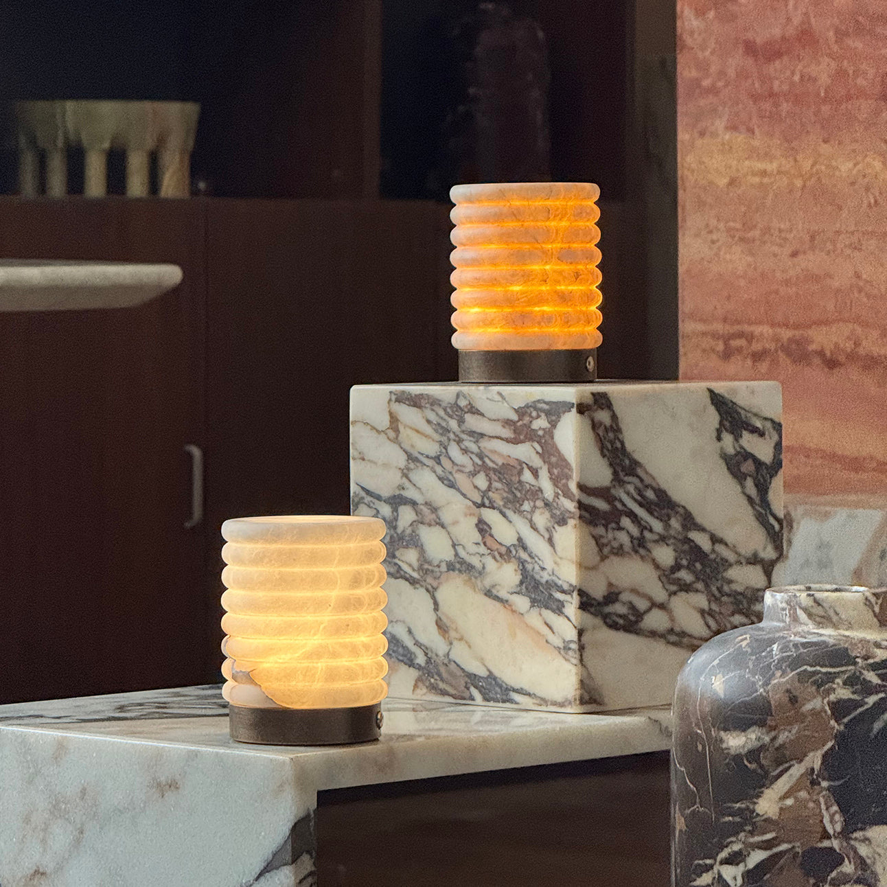 Close-up of the natural veining on the white alabaster table lamp.