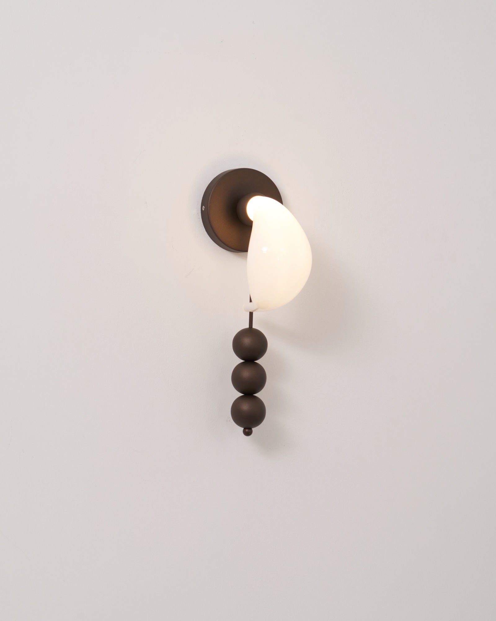 Viphaor Premium Elegance Art Glass Wall Light-Neutral Decor