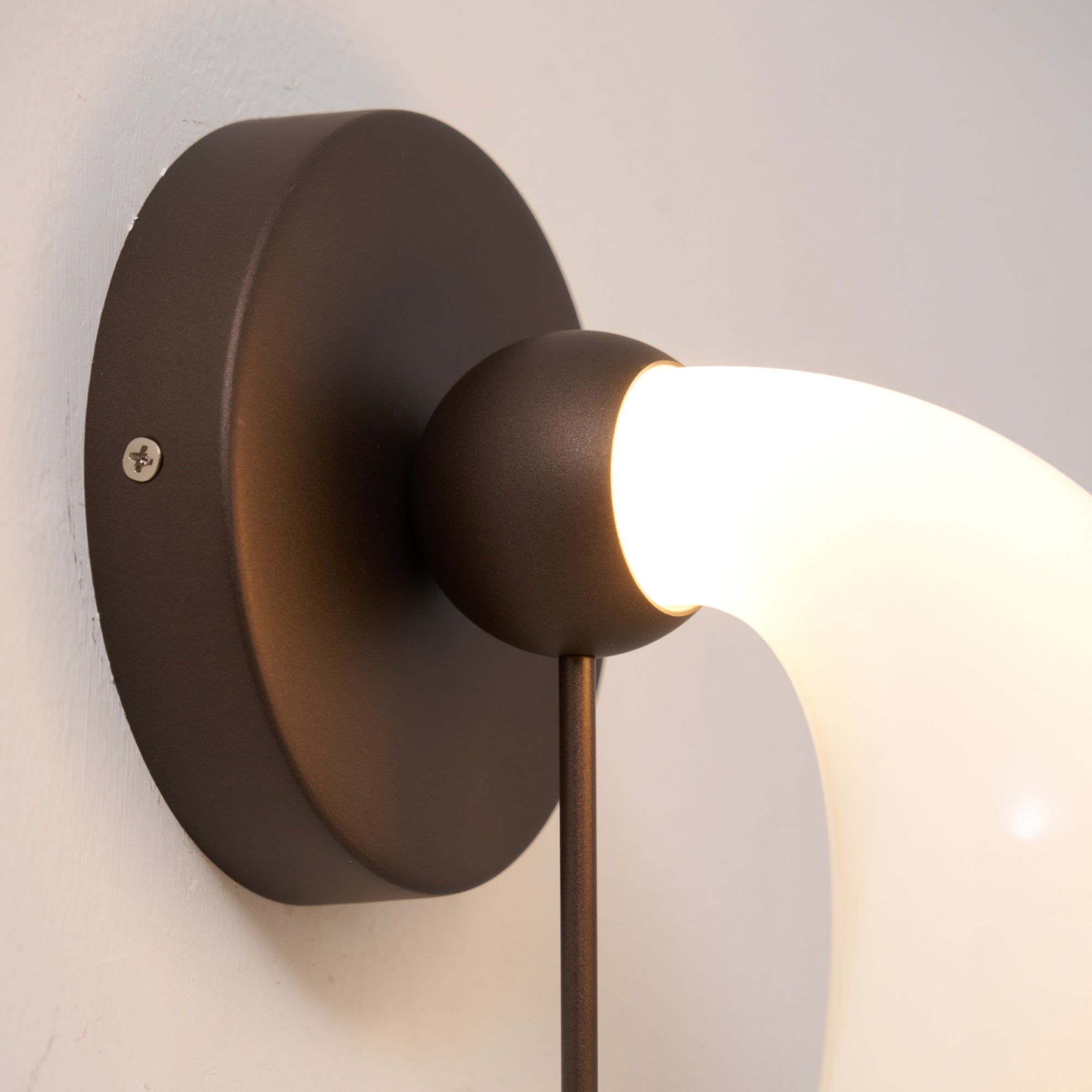 Viphaor Premium Elegance Art Glass Wall Light-Neutral Decor