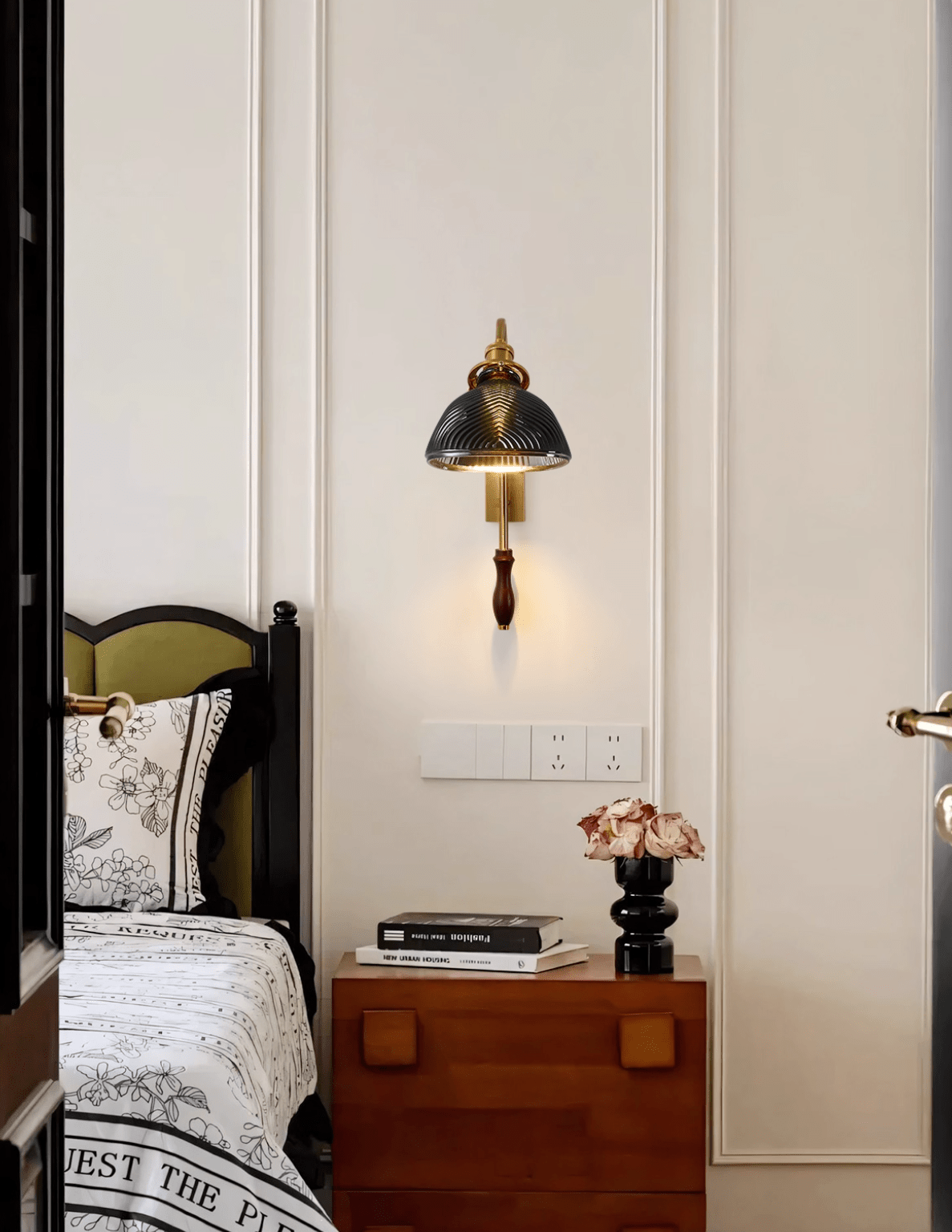 Elyn Wall Lamp-Neutral Decor