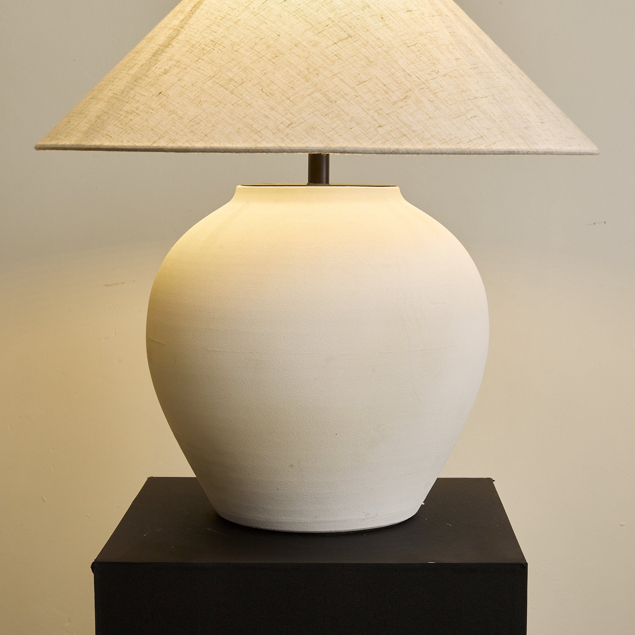 Clay Minimalist Cone Table Lamp-Neutral Decor