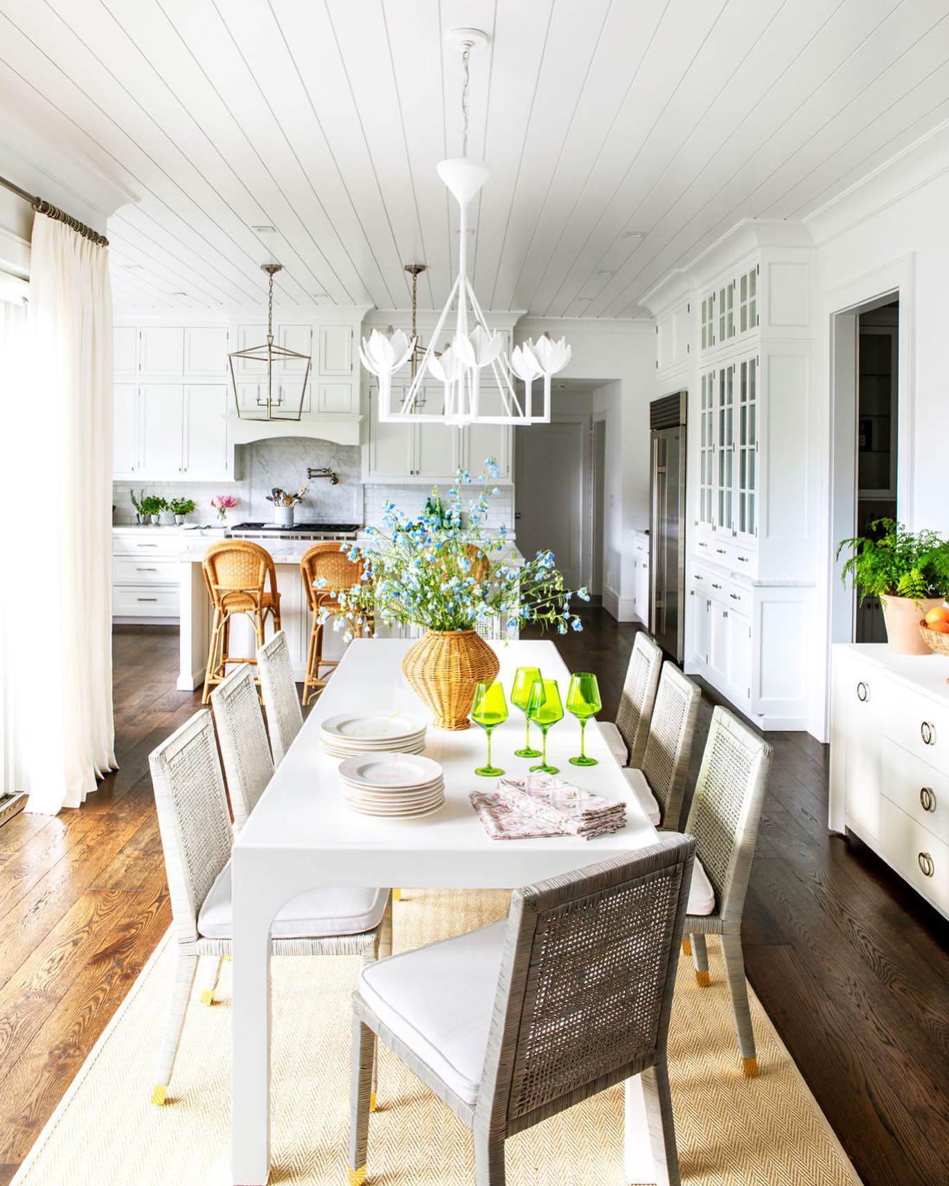 Ulmaris Floral Chandelier-Neutral Decor